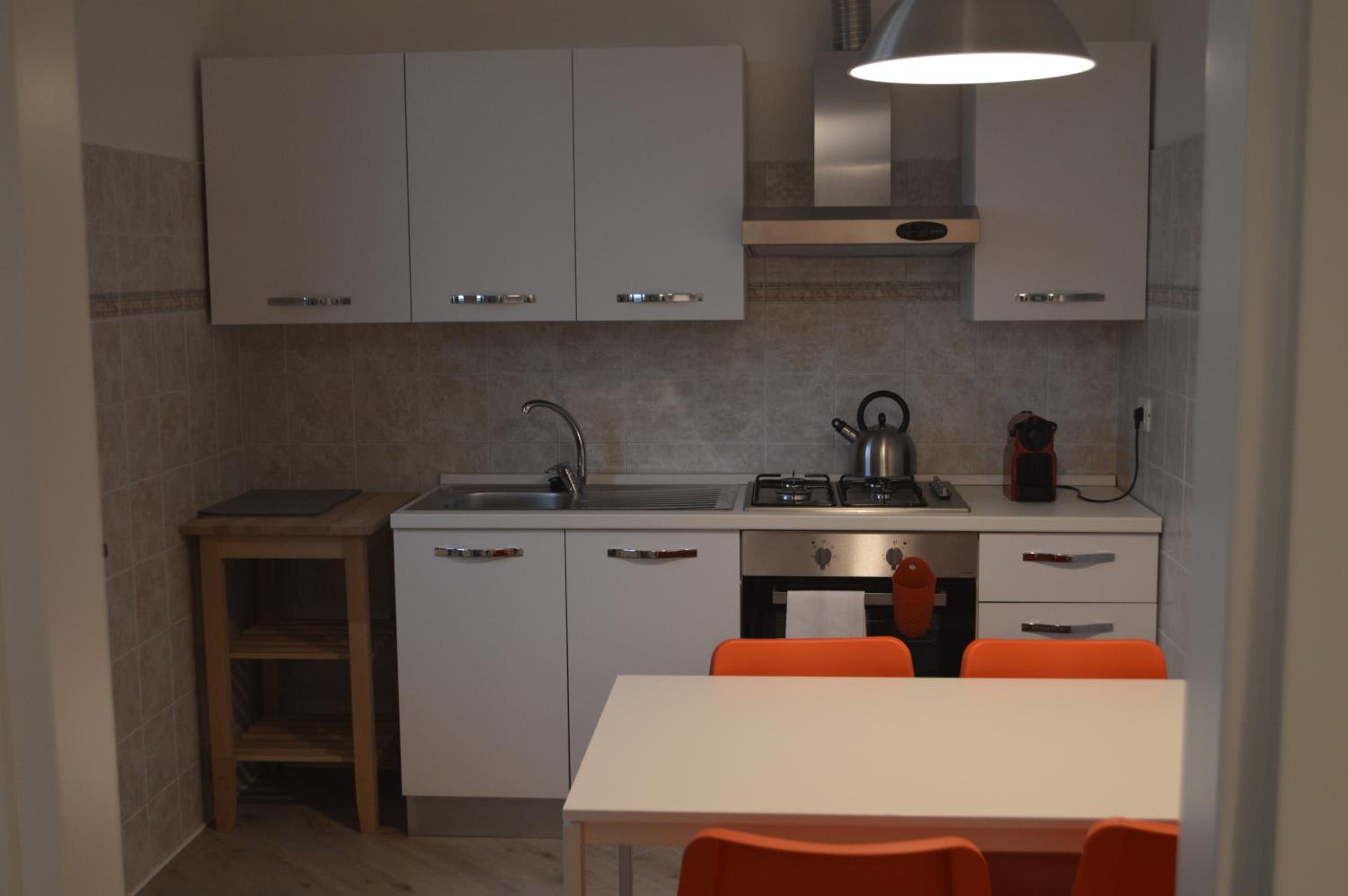 Three-Bedroom Apartment - Photo 8