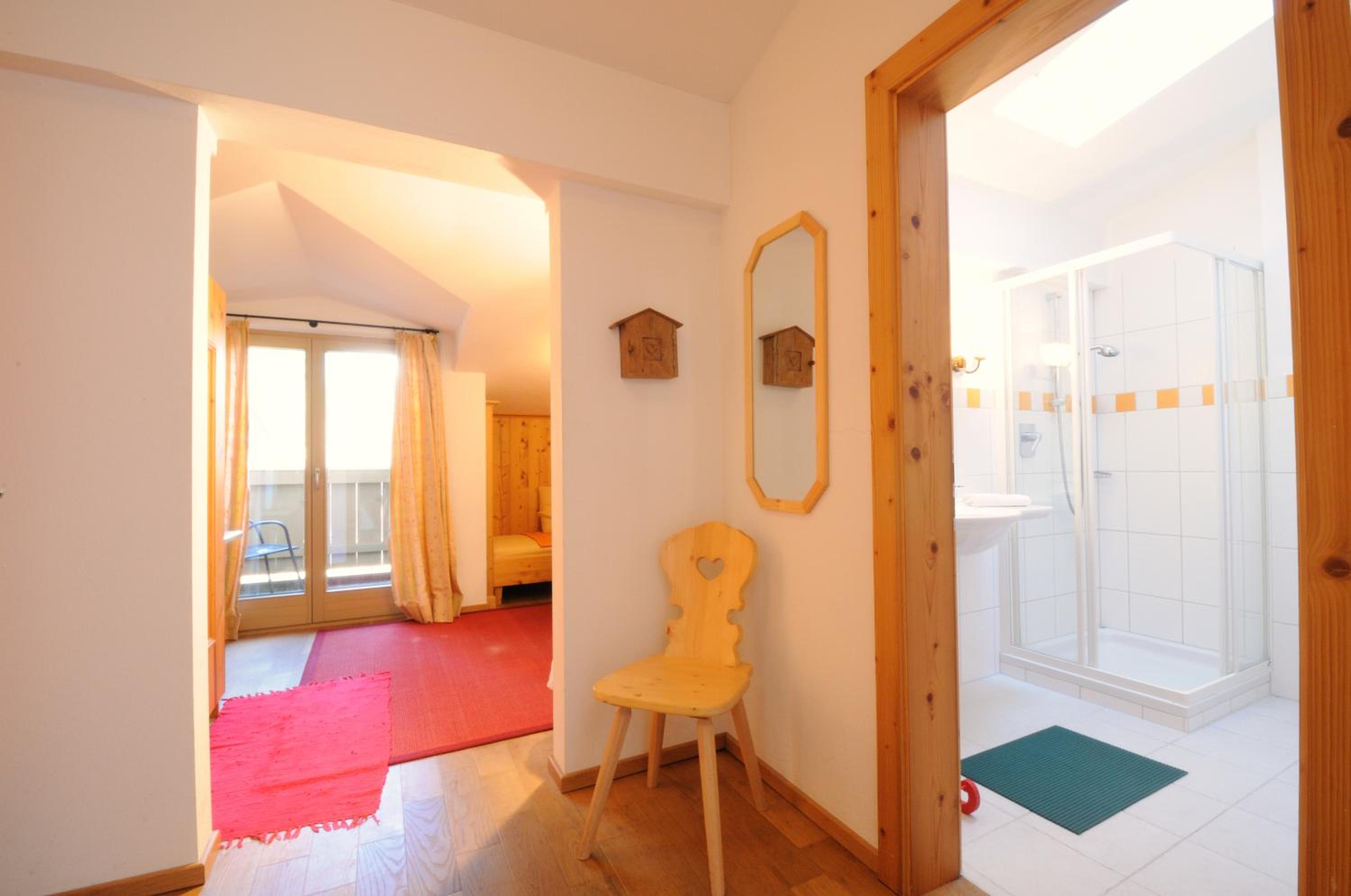 Two-Bedroom Apartment with Balcony photo 1