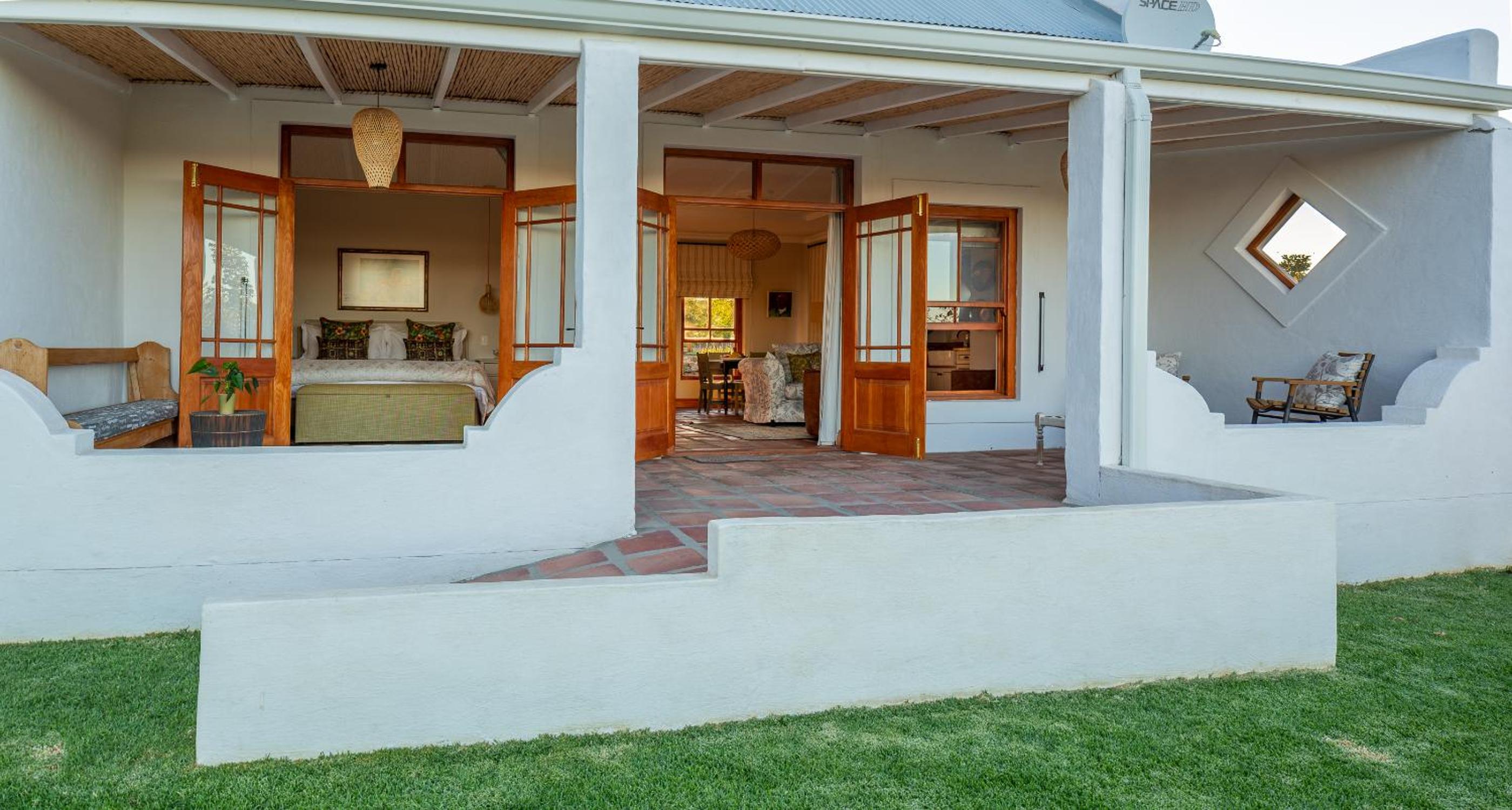 Deluxe Cottage - Photo 4
