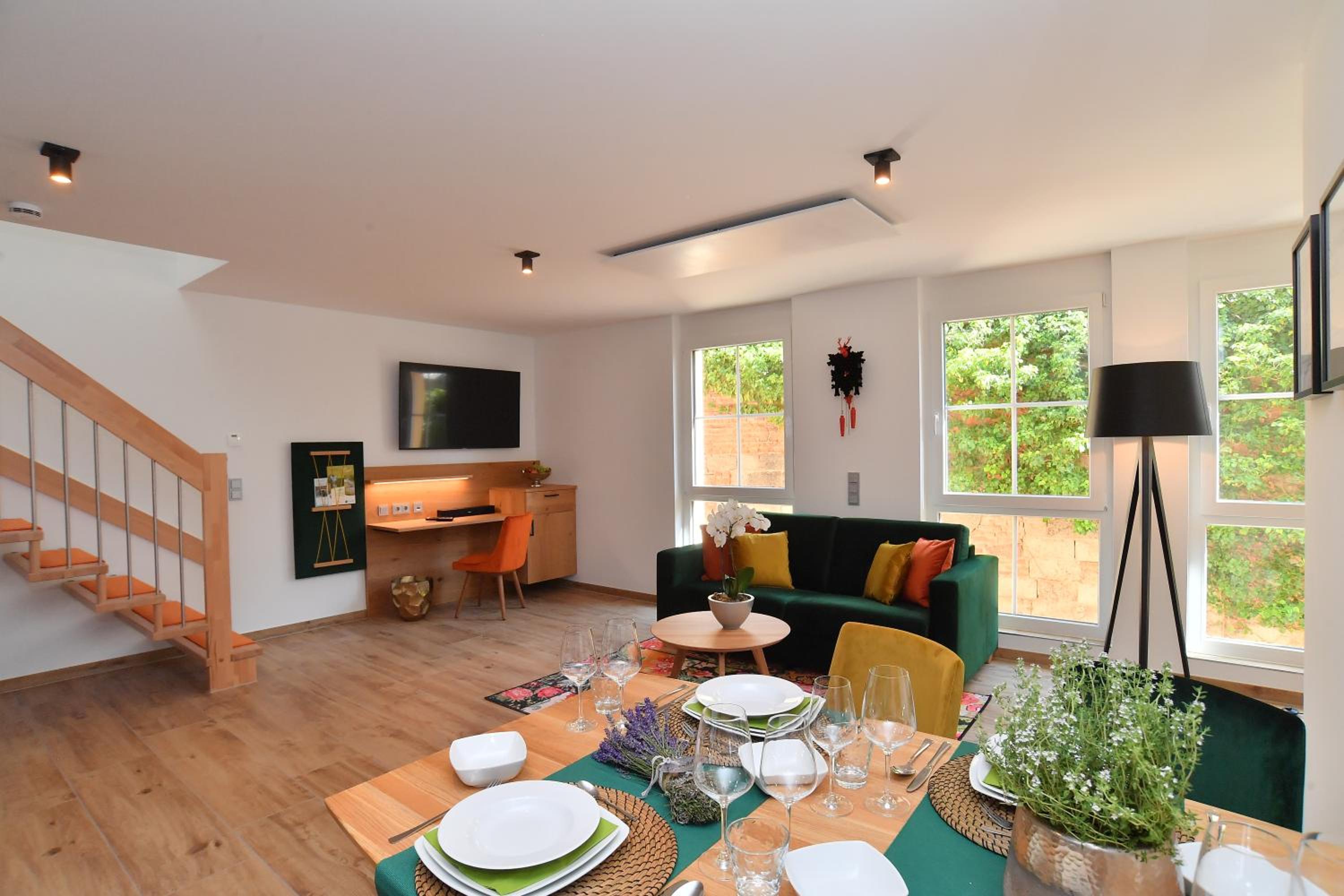 Superior Apartment - Split Level - Photo 16