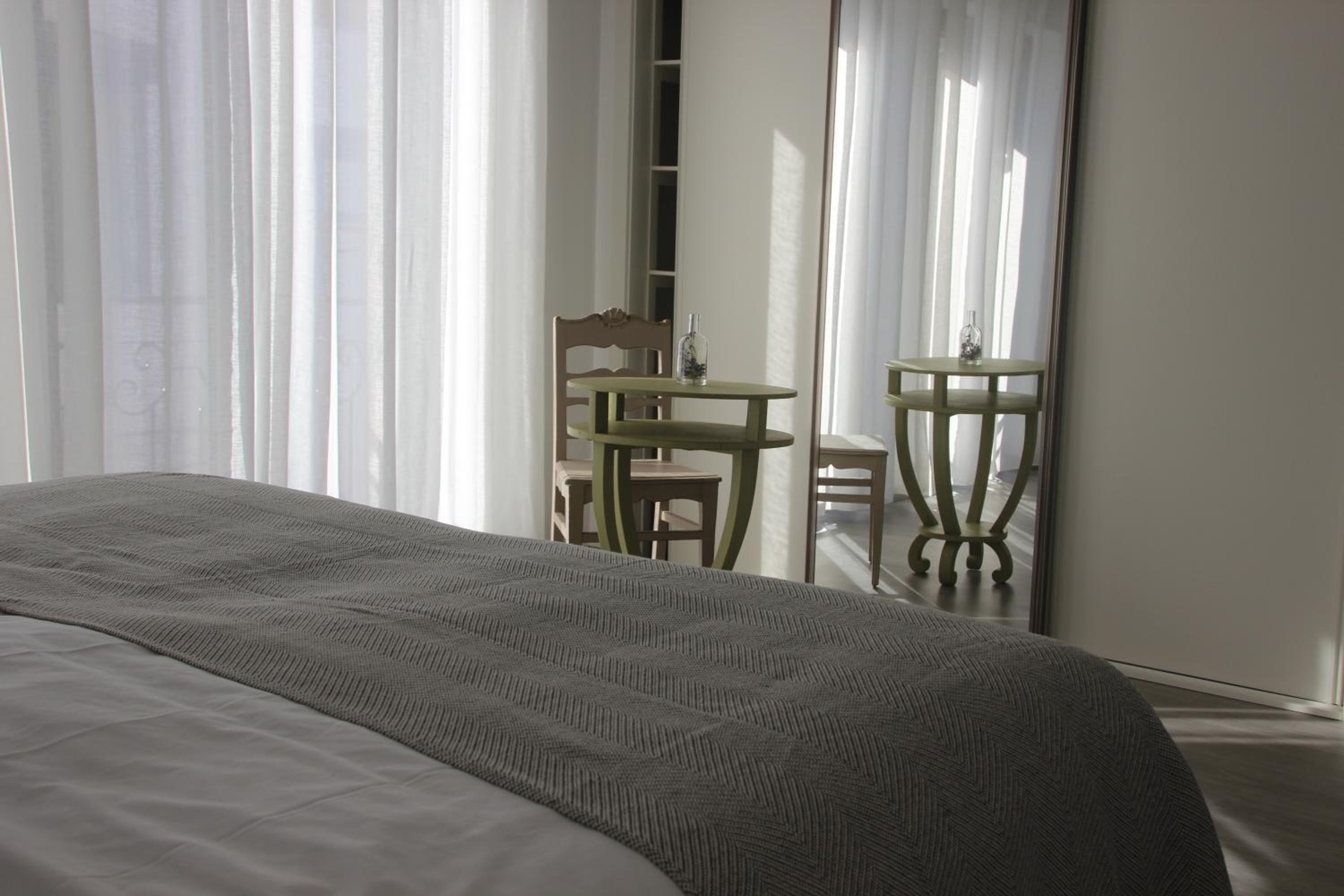 Double or Twin Room - Photo 13
