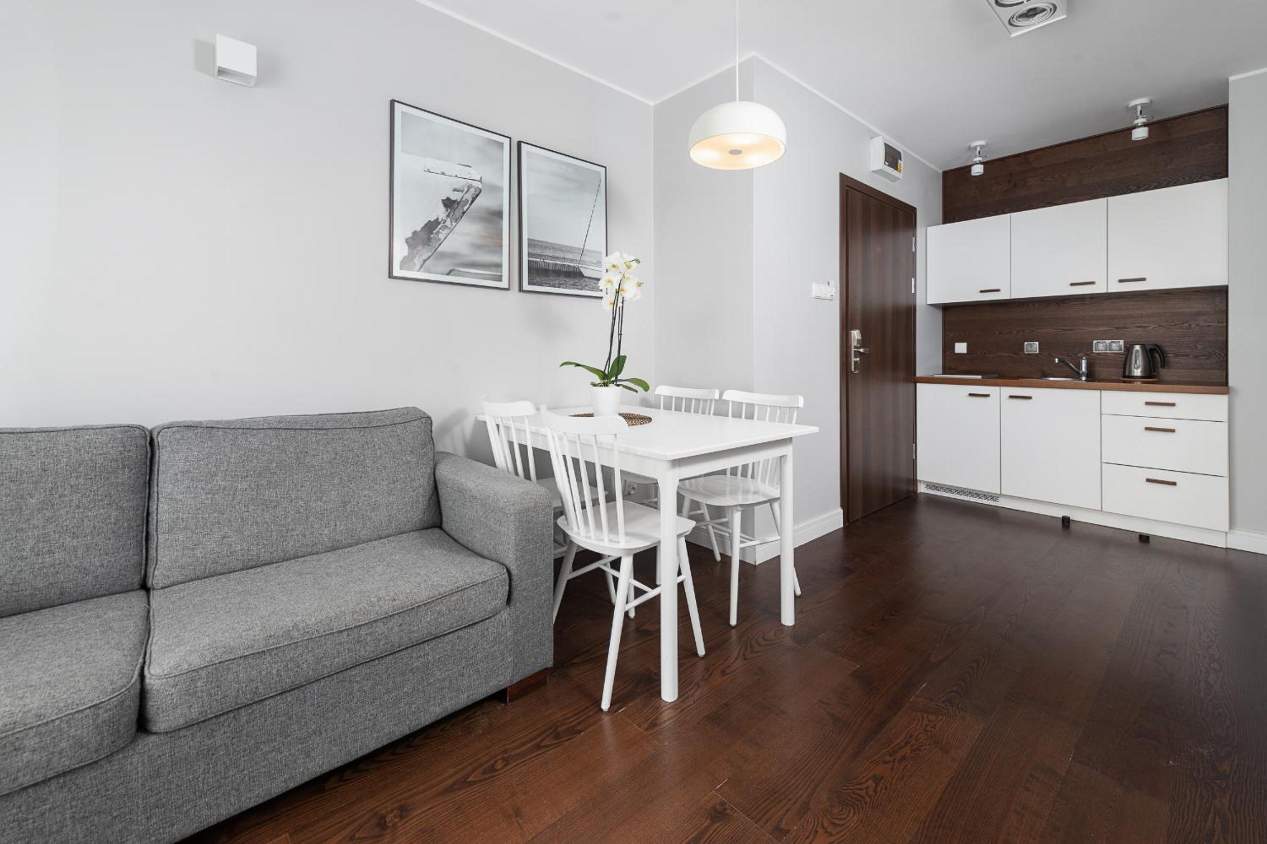 One-Bedroom Apartment with Sofa Bed photo 1