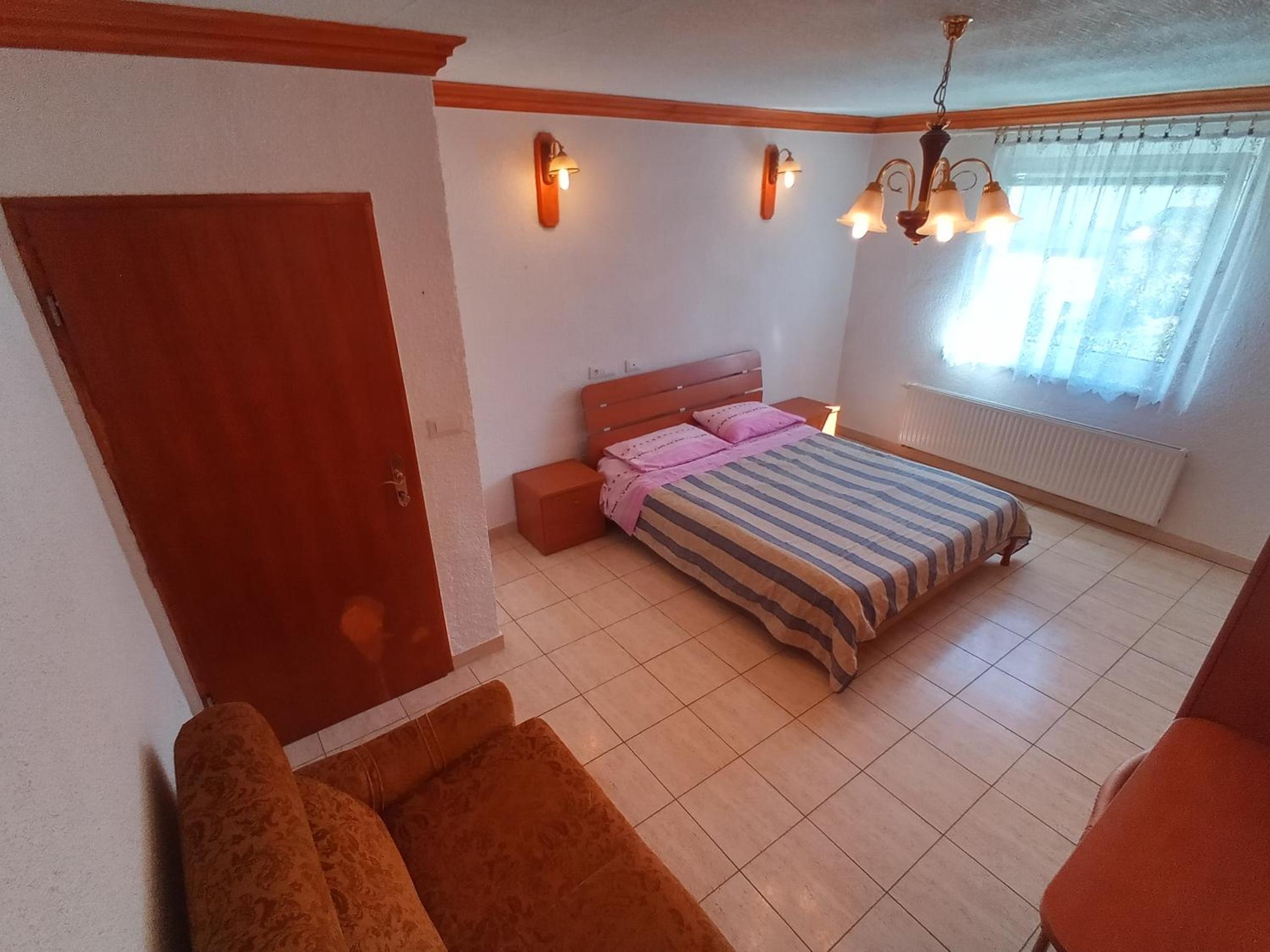 Double Room with Shared Bathroom