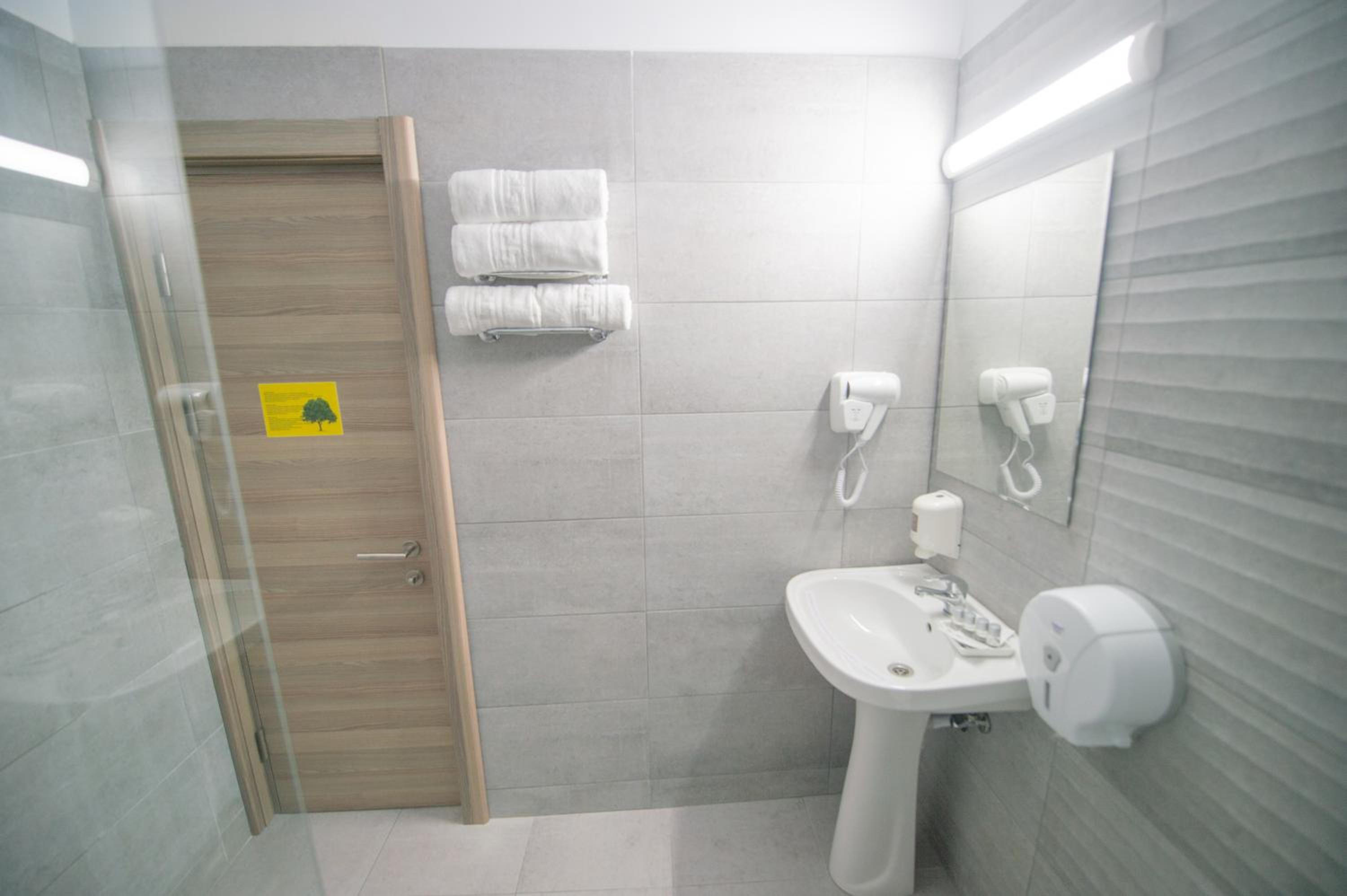 Two-Bedroom Suite photo 2