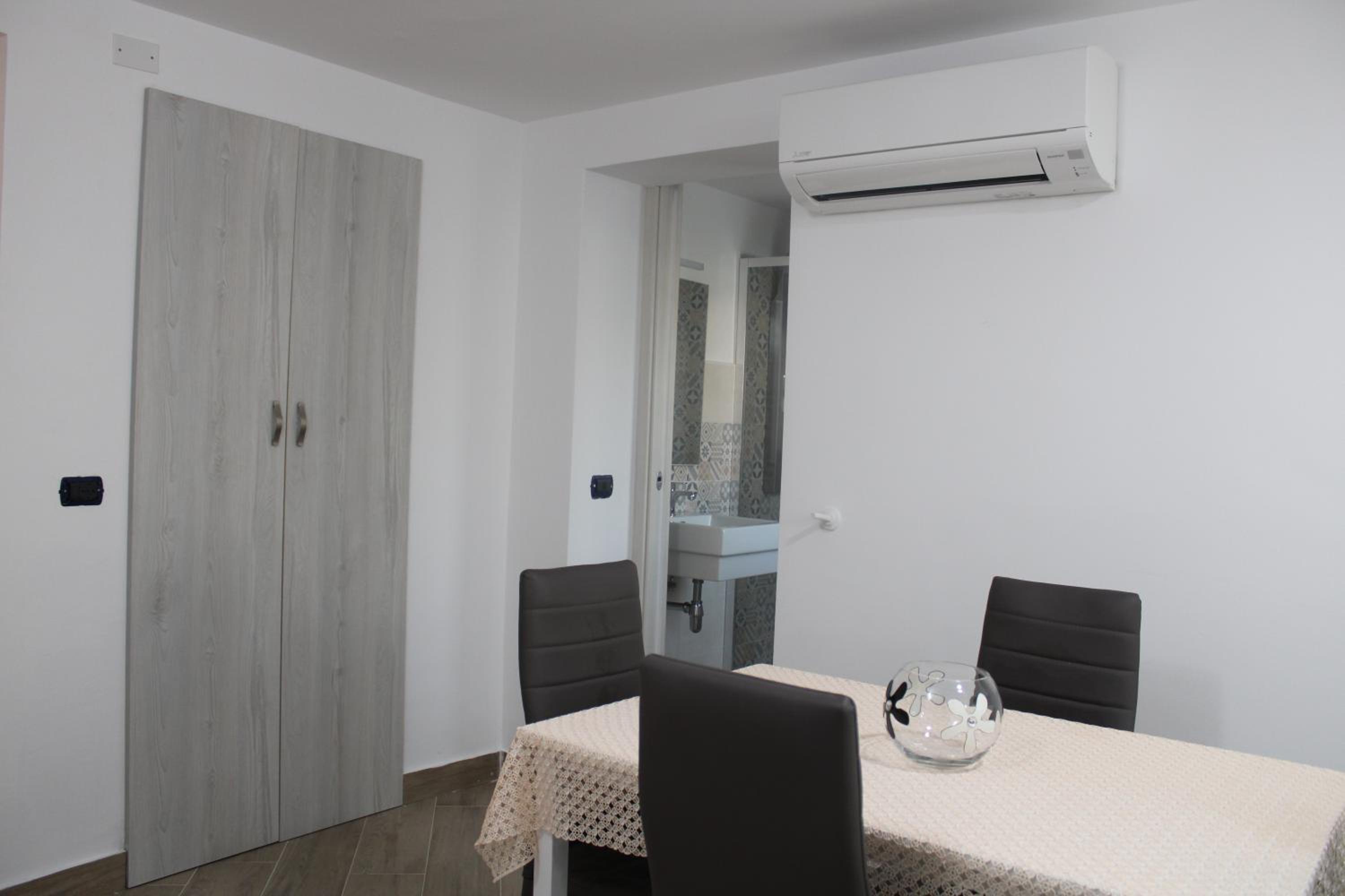 Apartment photo 3