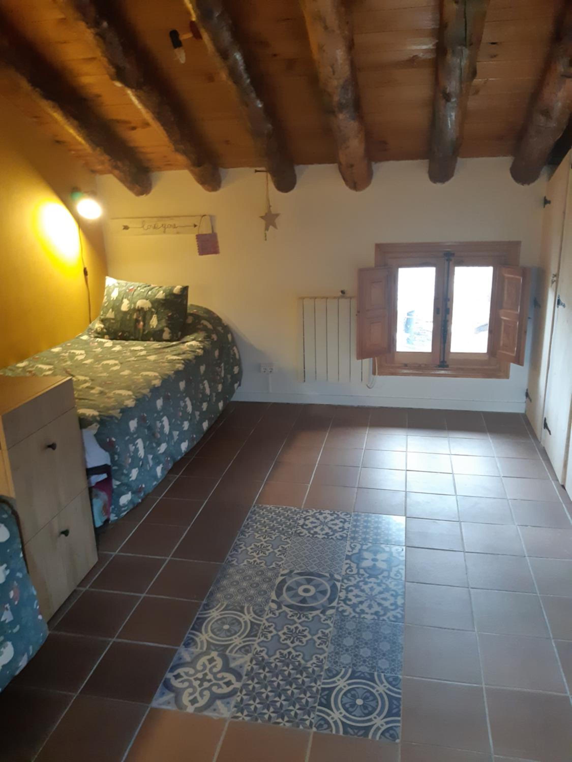 Two-Bedroom House photo 3
