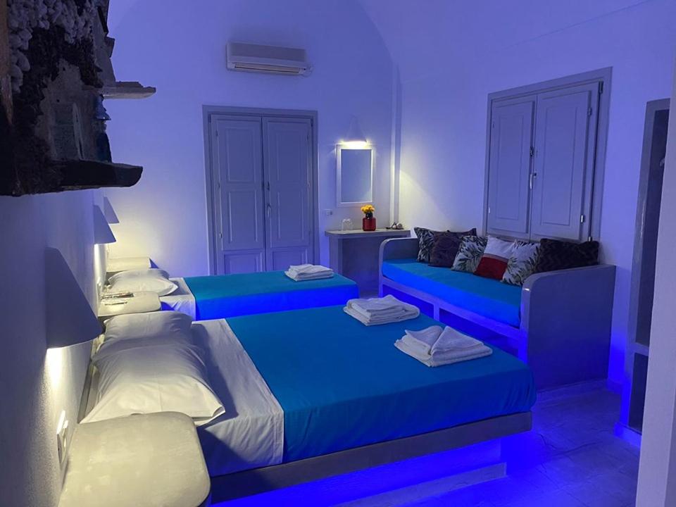 Family Room with Sea View - Photo 2