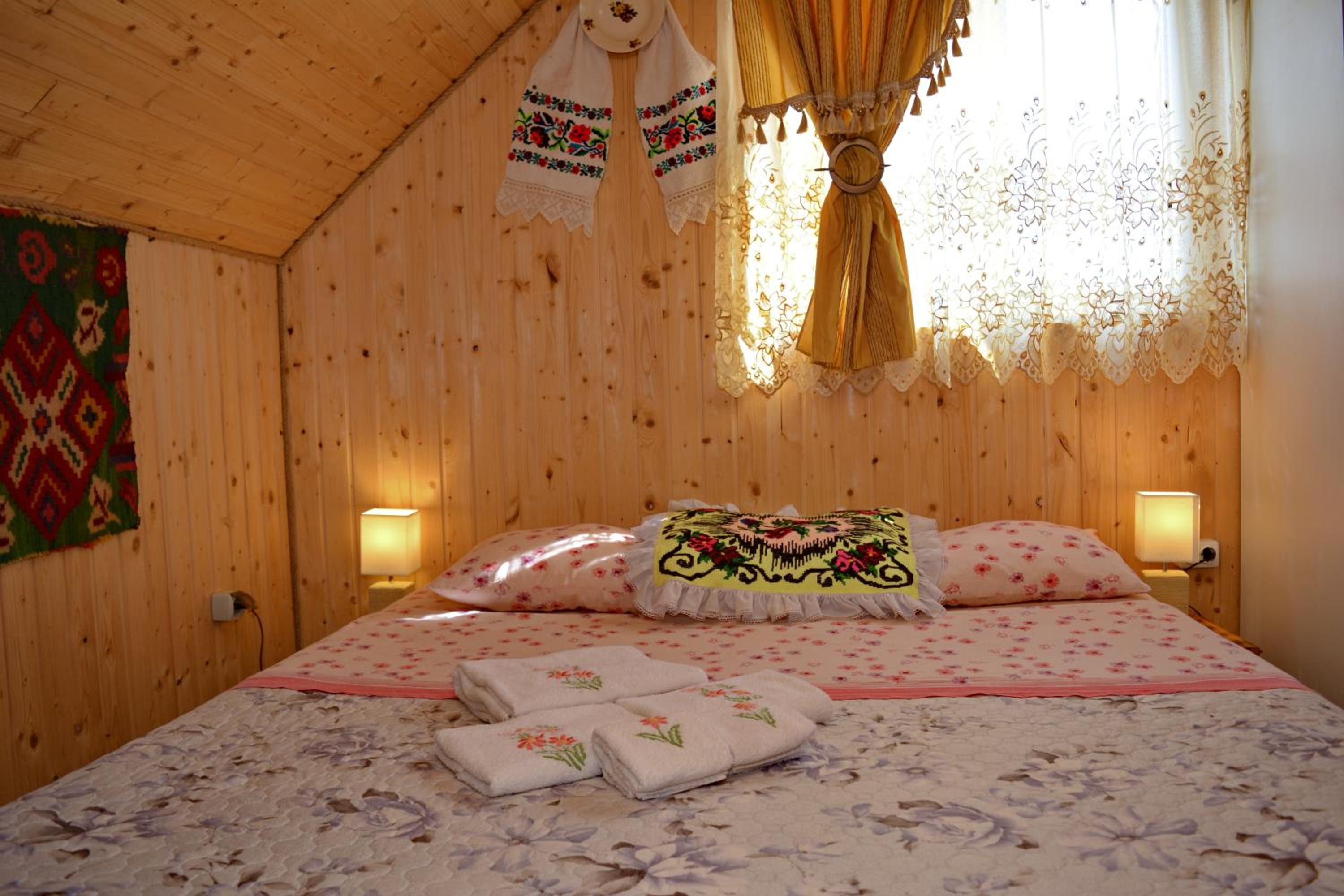 Double Room with Private Bathroom photo 1
