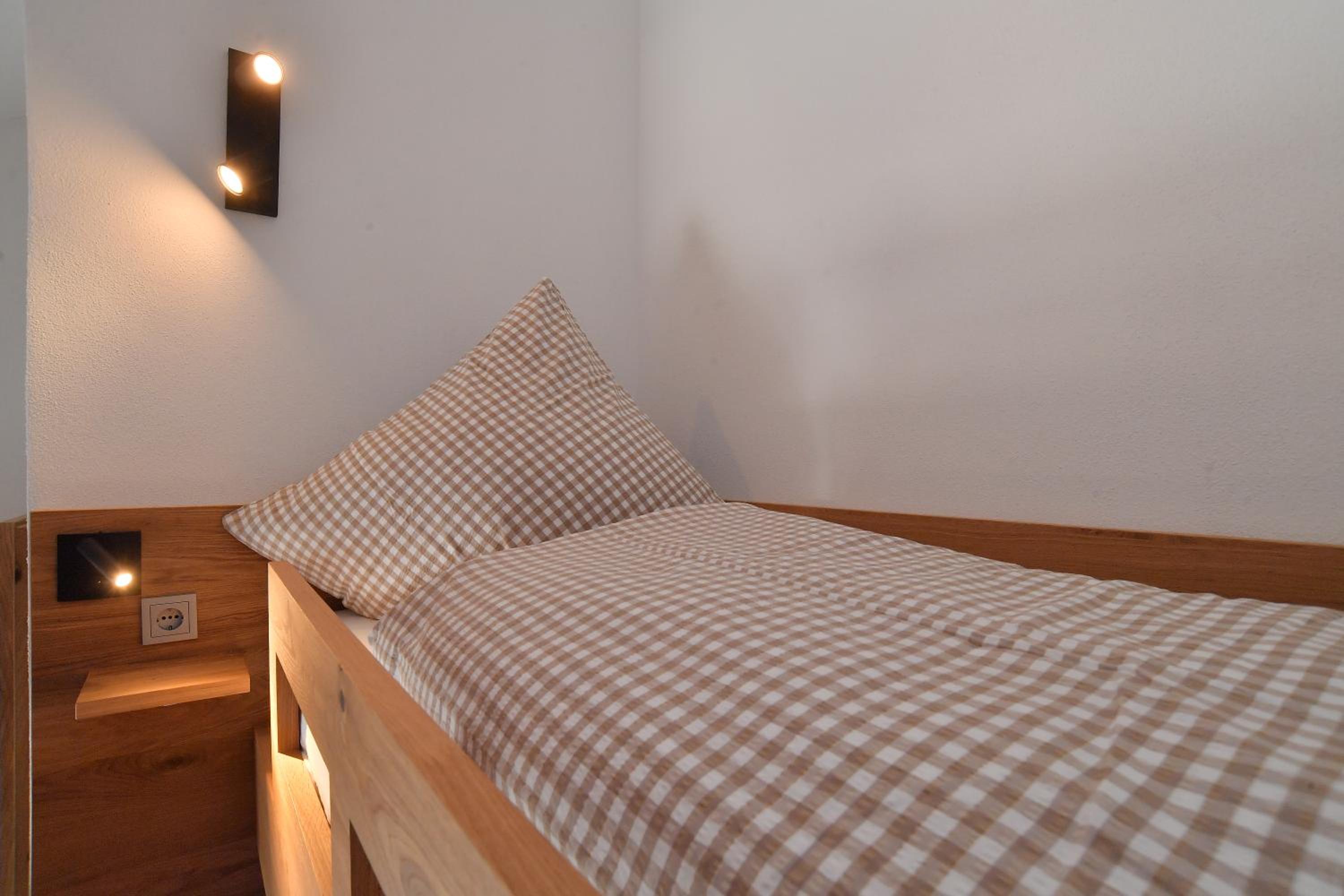 Superior Apartment - Split Level - Photo 7