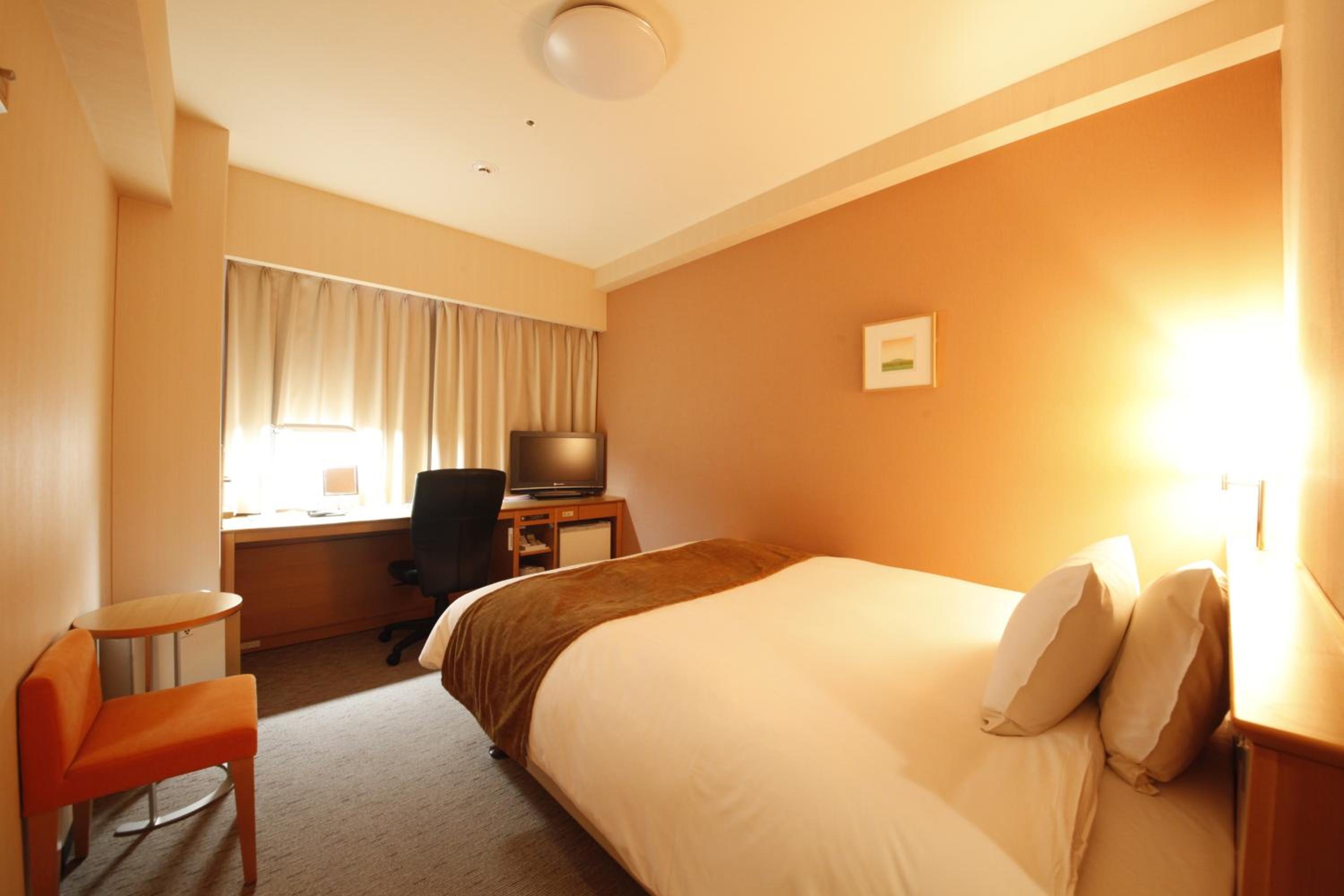 Single Room - Non-Smoking