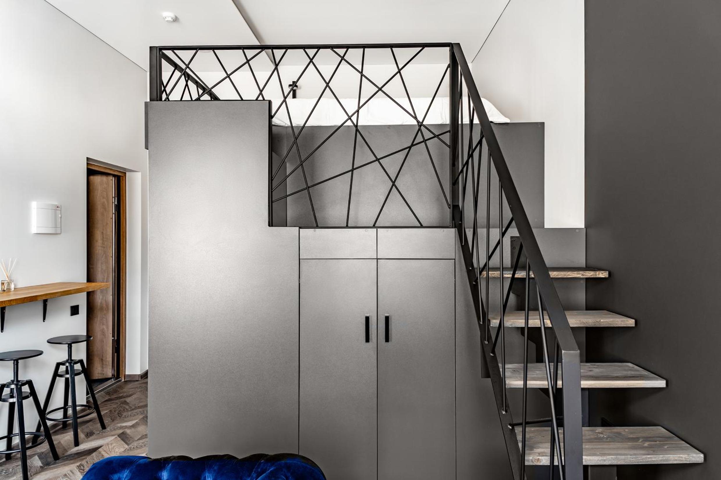 Loft - Photo 6