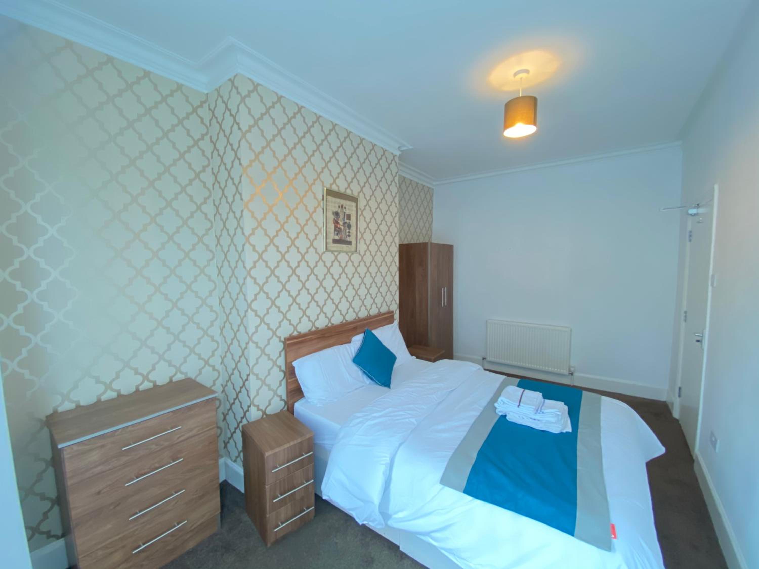 Apartment - Photo 23
