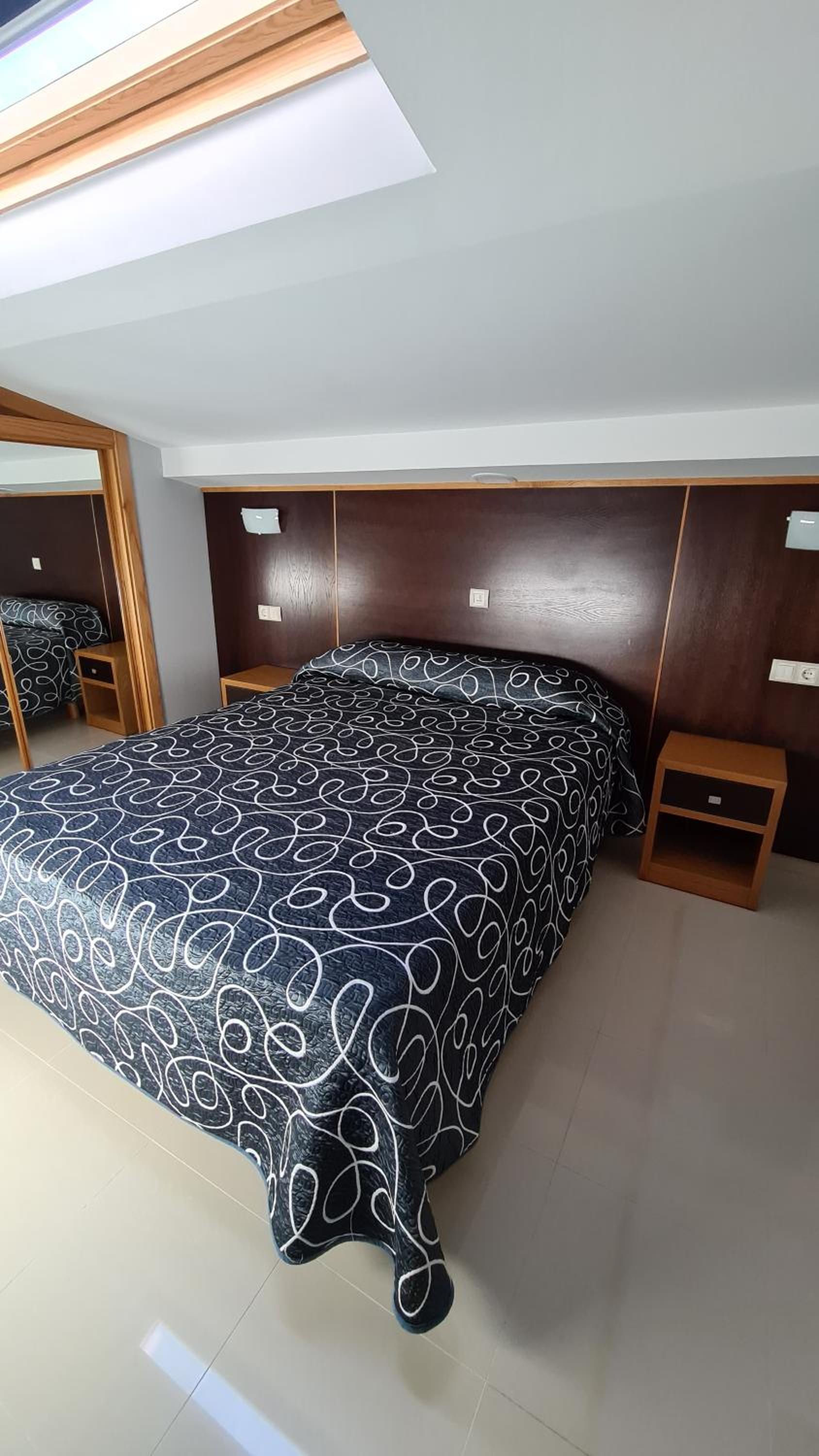 One-Bedroom Apartment (2 Adults + 1 Child) photo 2