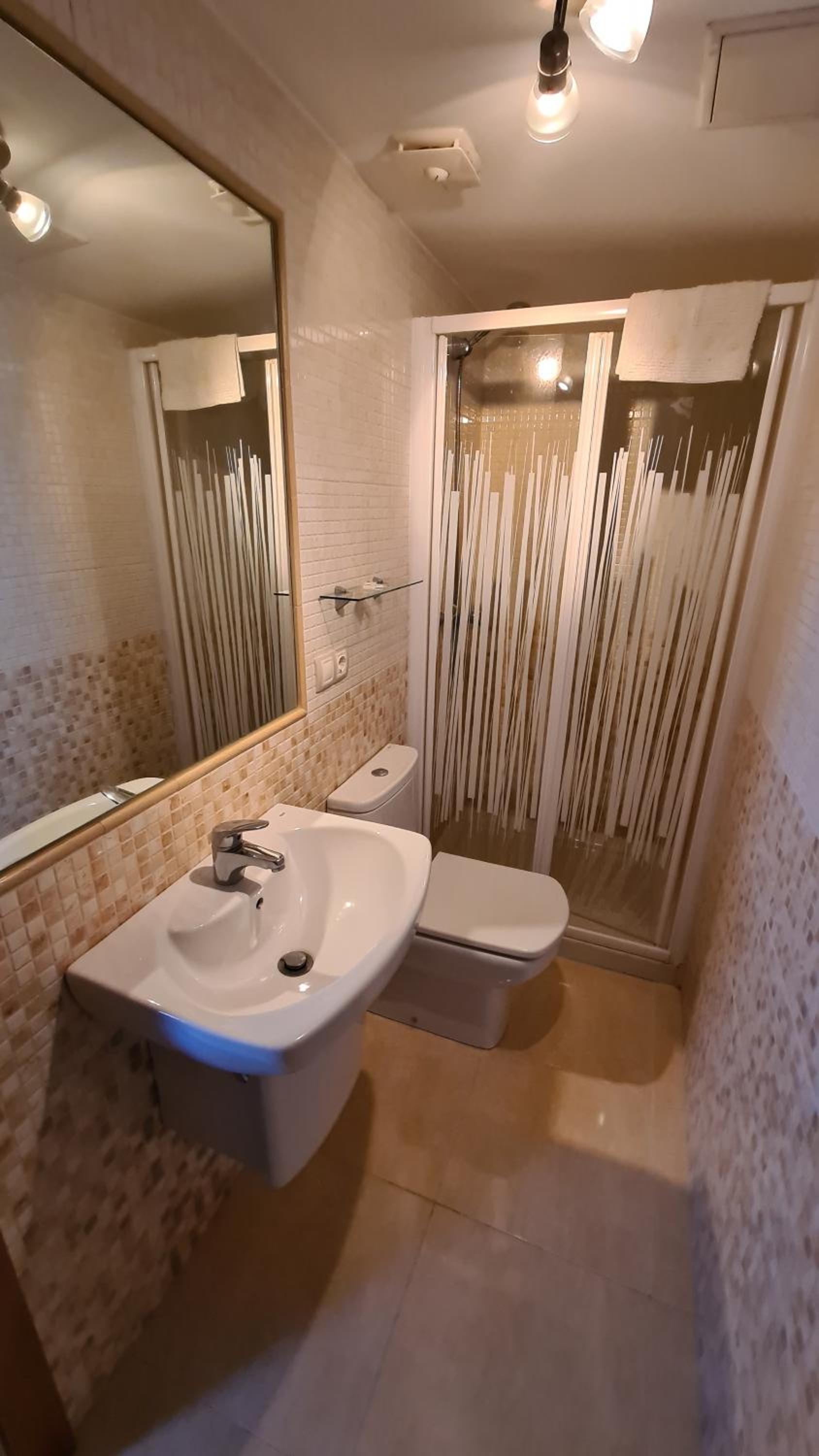 One-Bedroom Apartment (2 Adults + 1 Child) photo 3