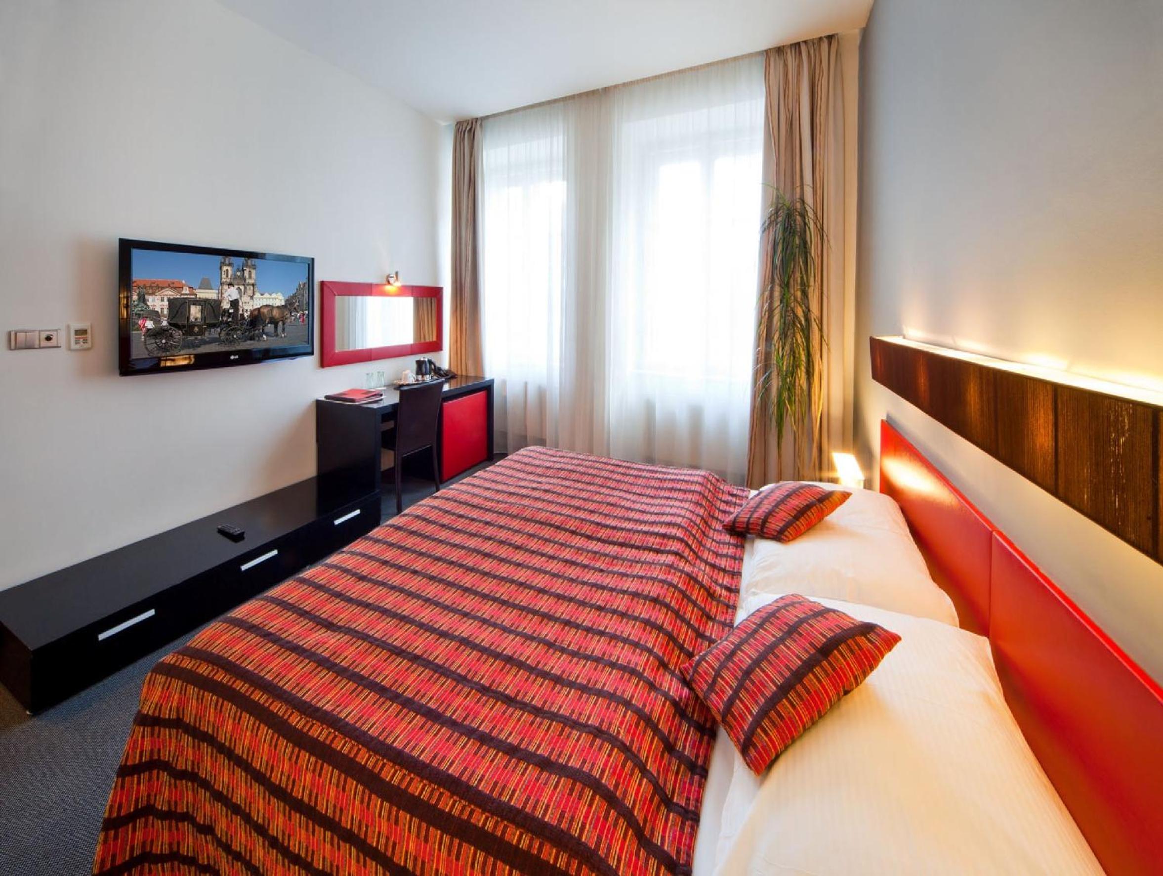 Double or Twin Room with View
