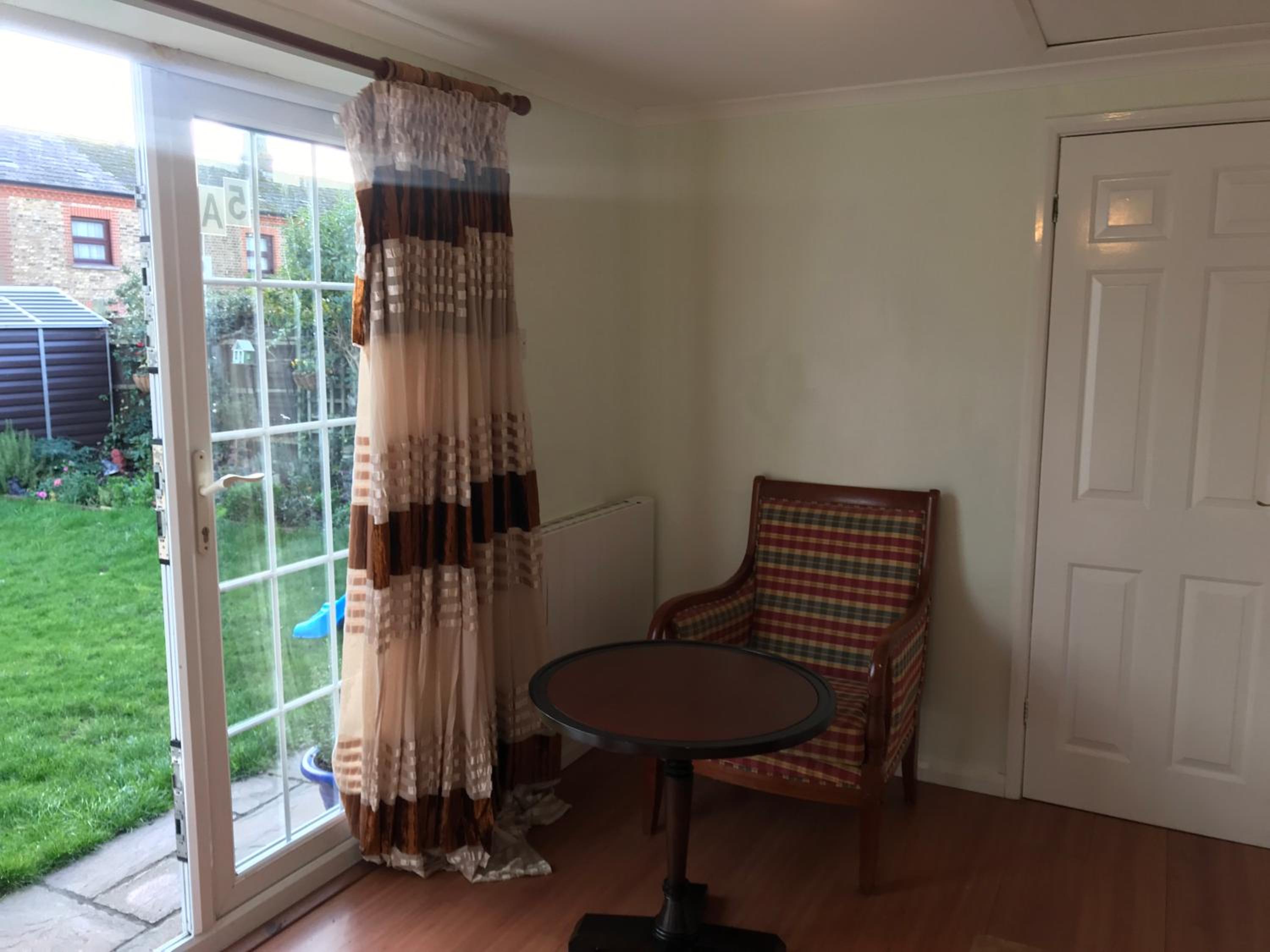 Deluxe Double Room with Shower photo 1