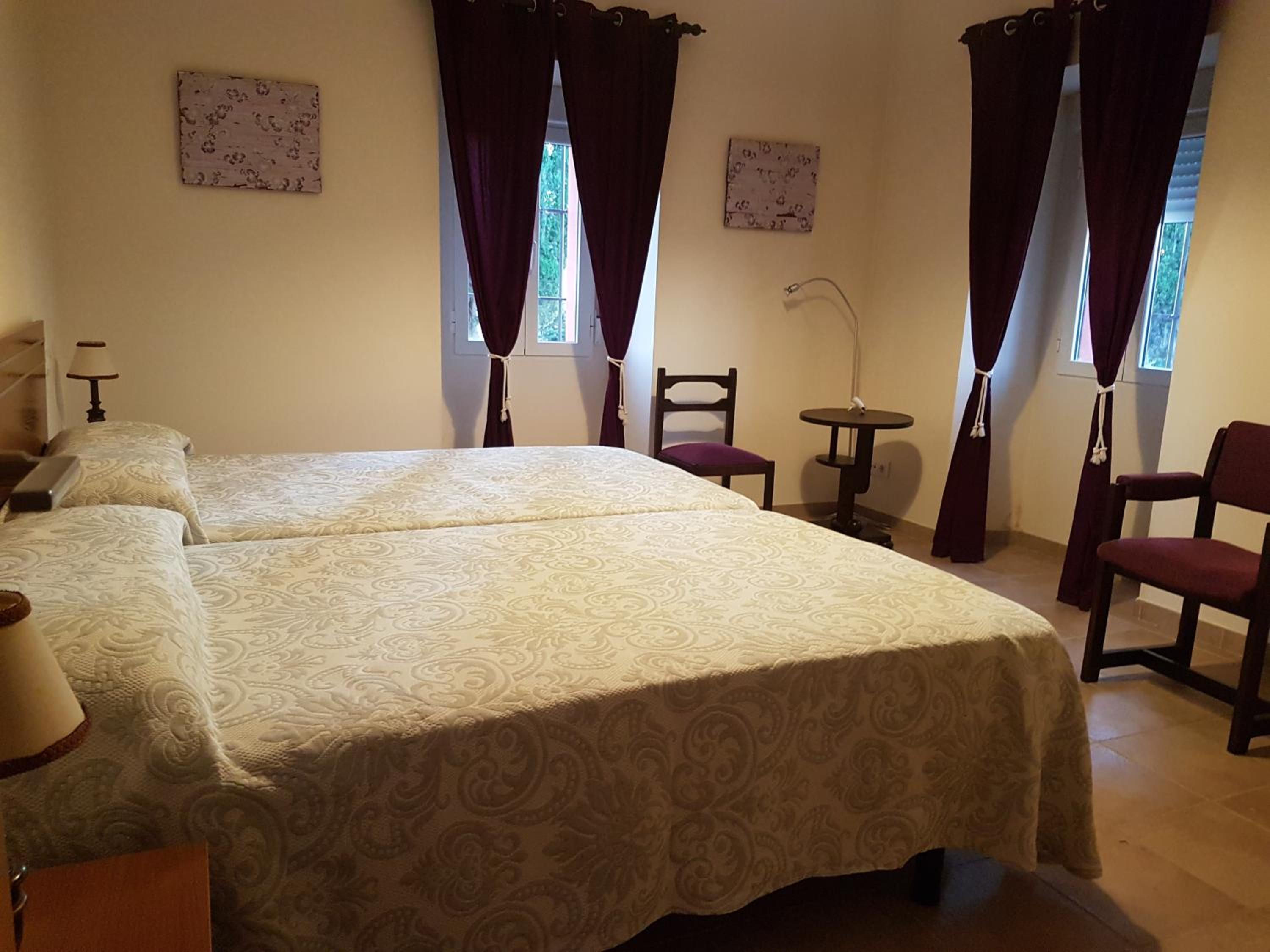 Casa de cuatro habitaciones
