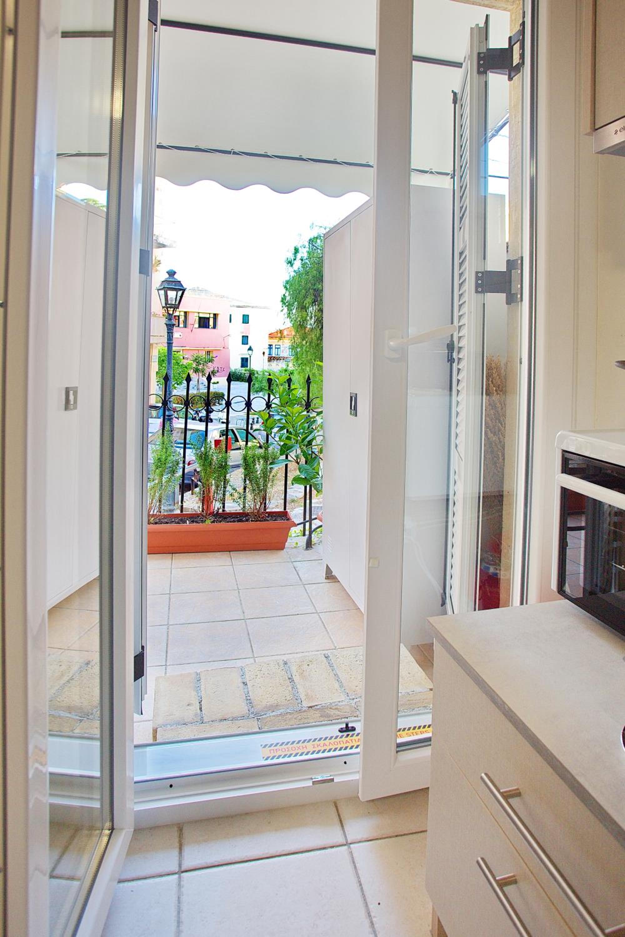 One-Bedroom Apartment - Photo 10
