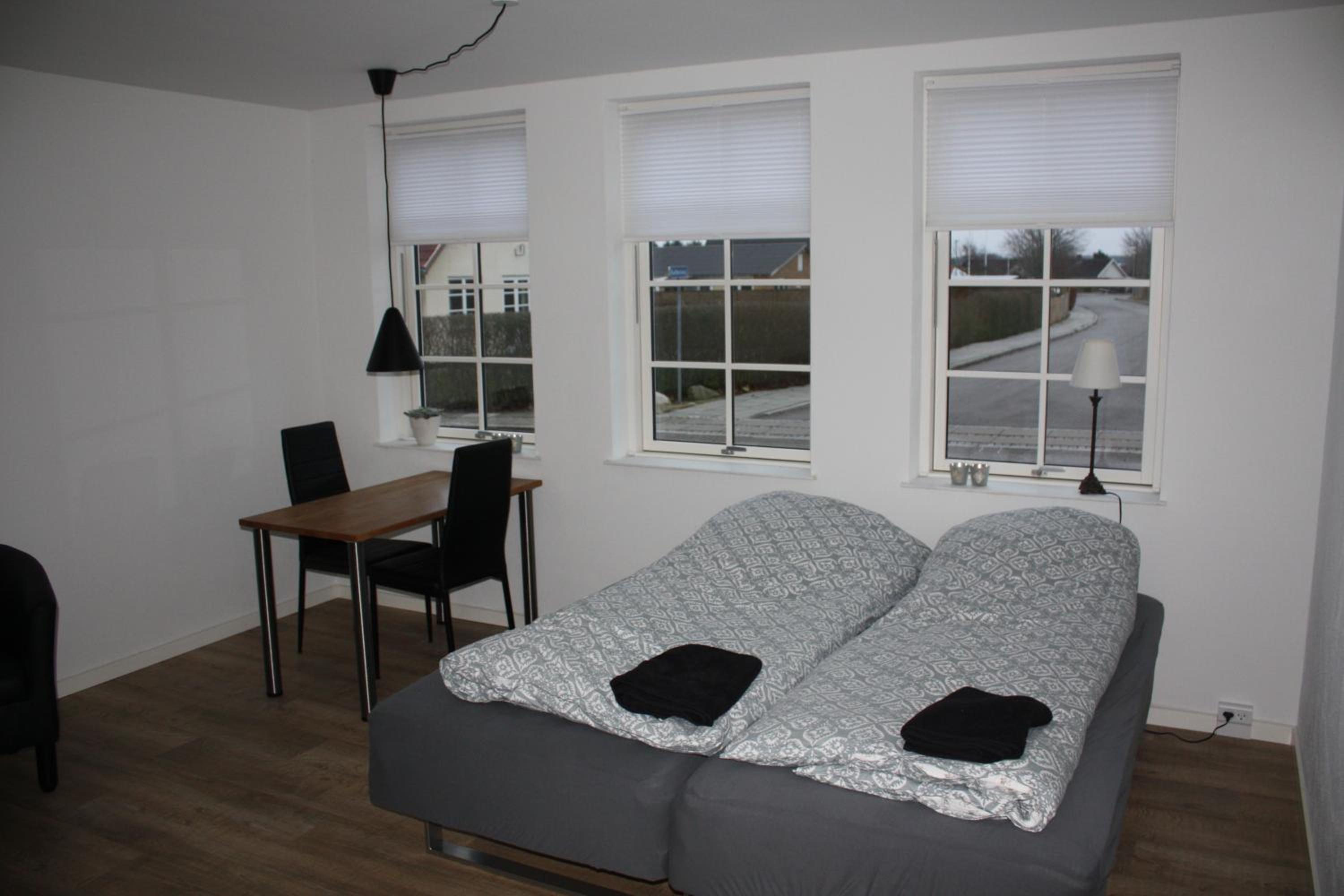 Twin Room with Private Bathroom