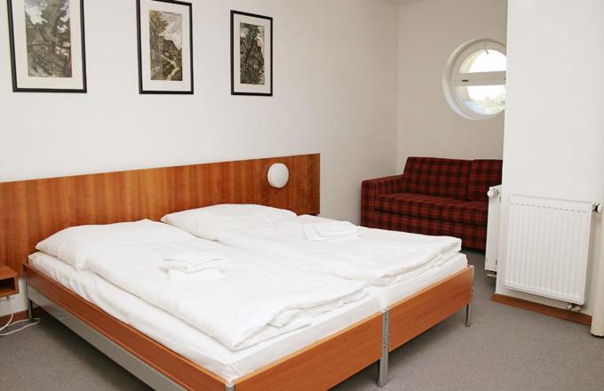 Double Room with Extra Bed - Photo 1
