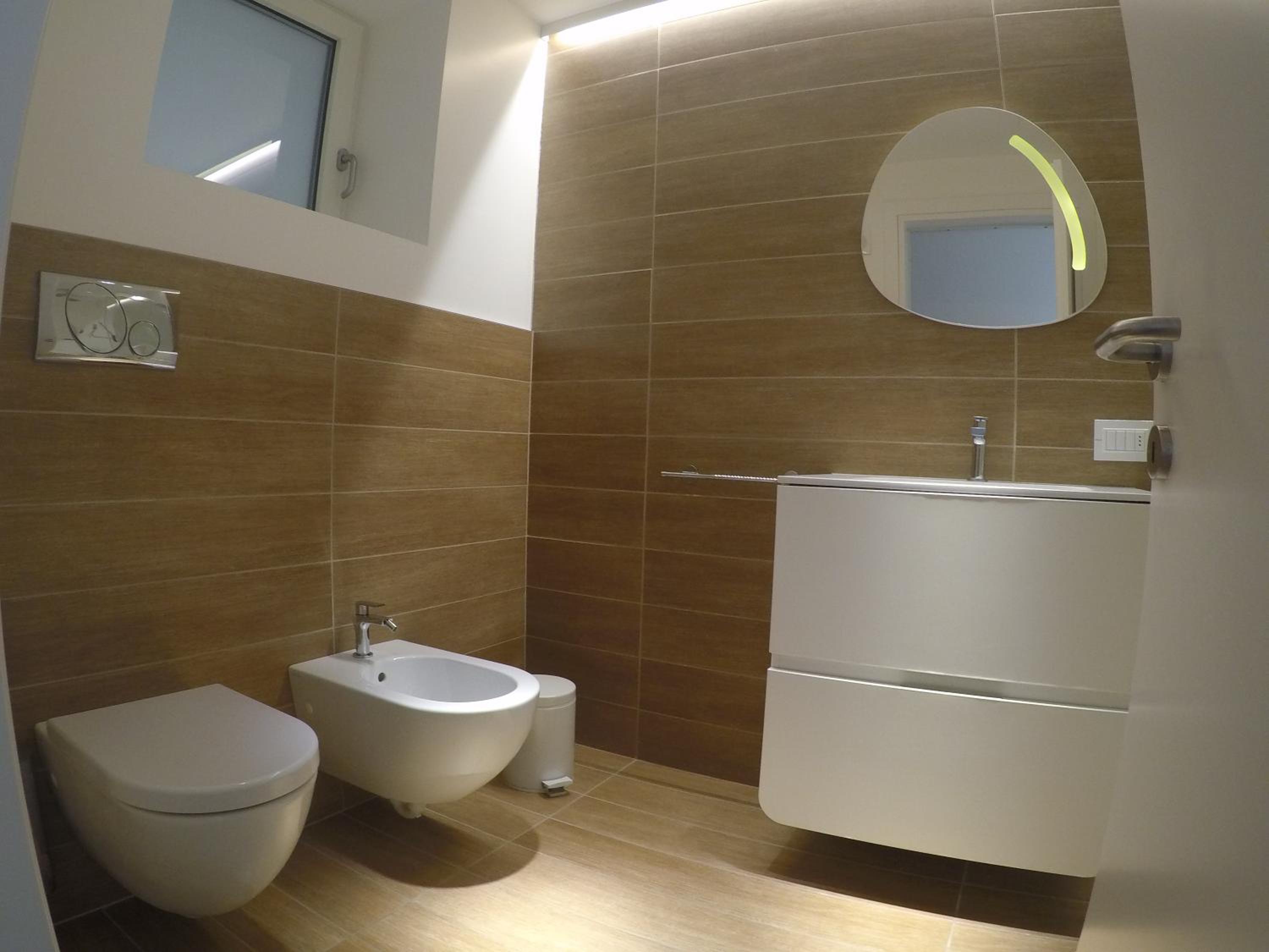 Deluxe One-Bedroom Apartment with Sea View photo 2
