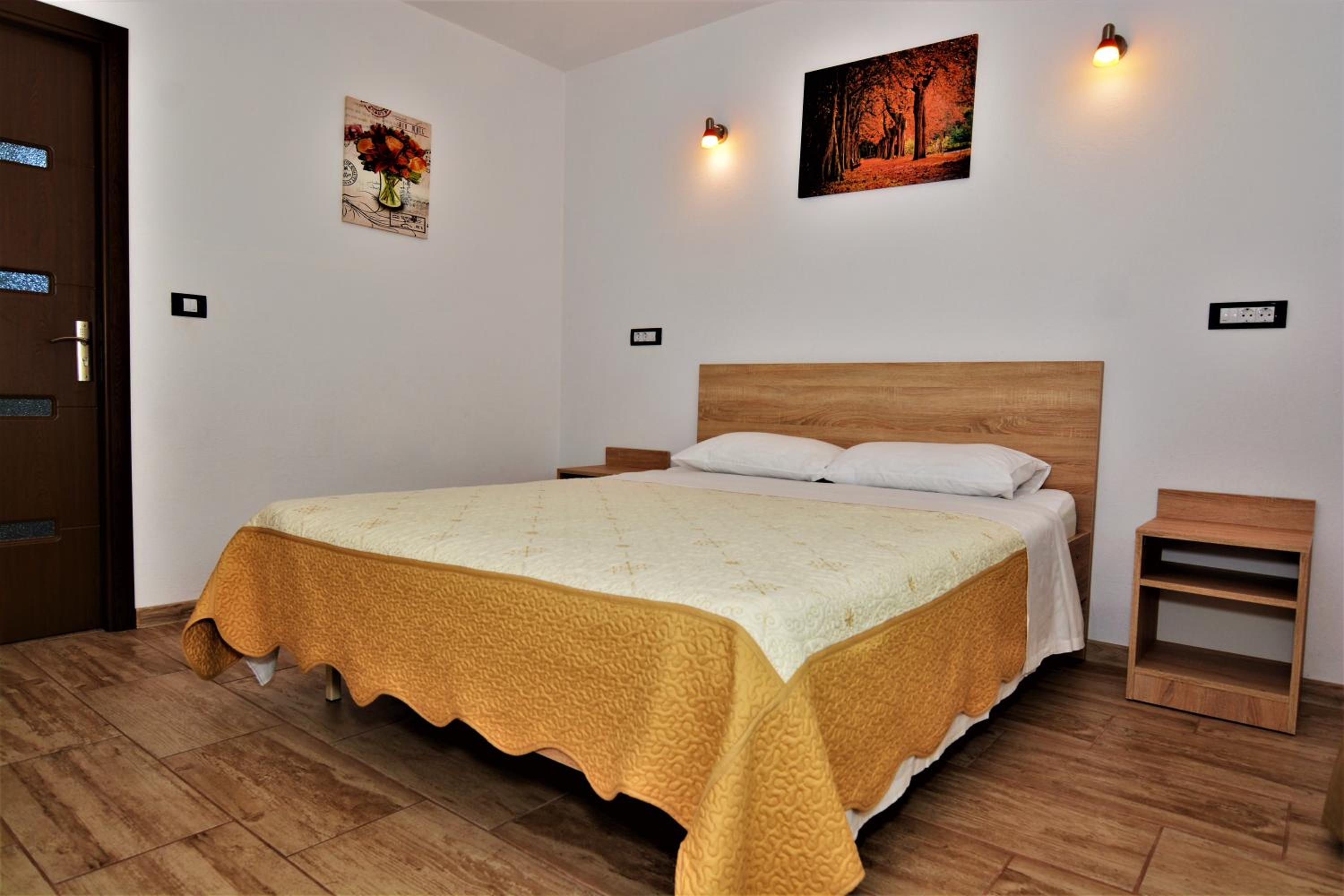 King Room with Mountain View photo 2