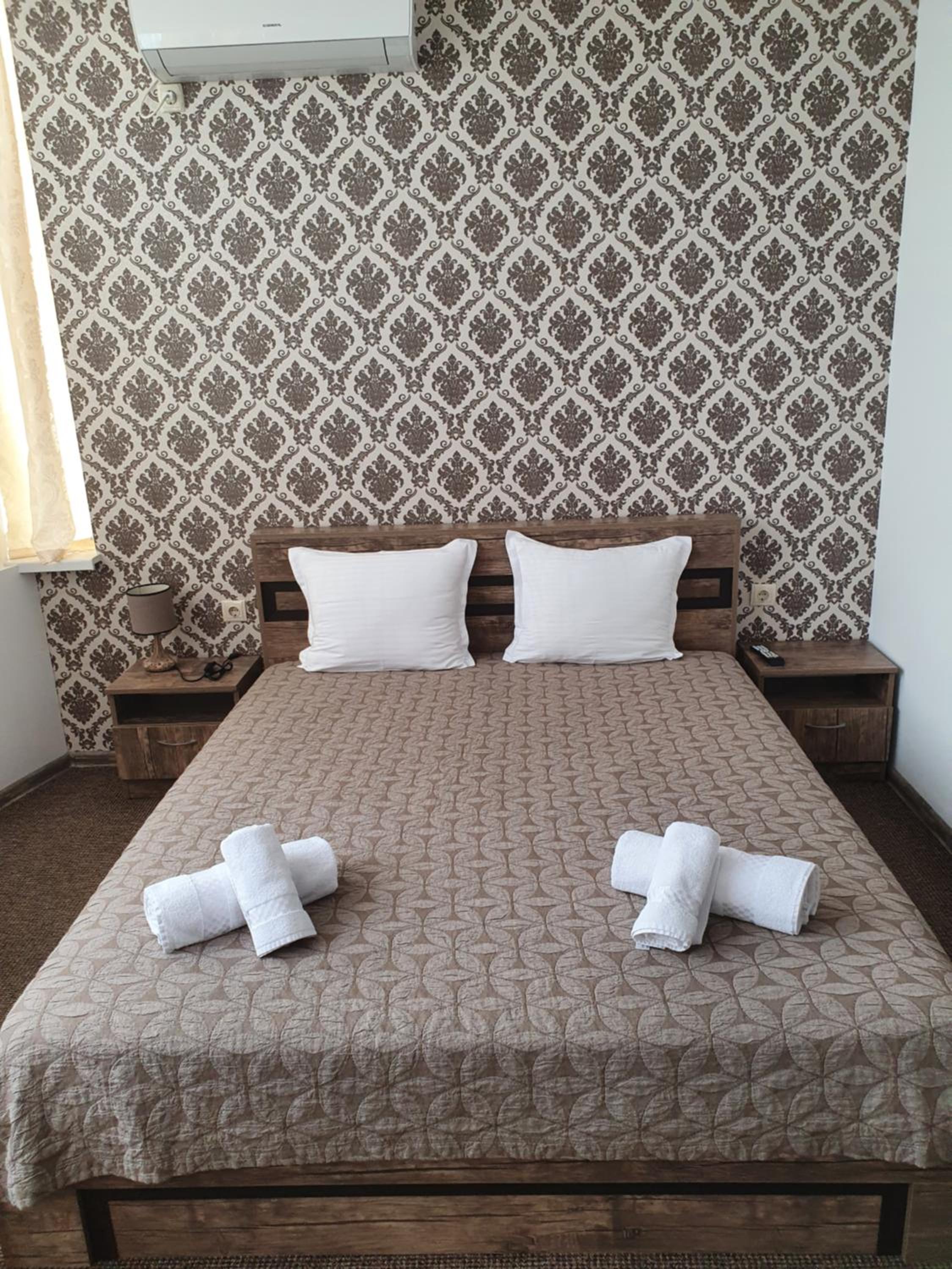 Large Double Room