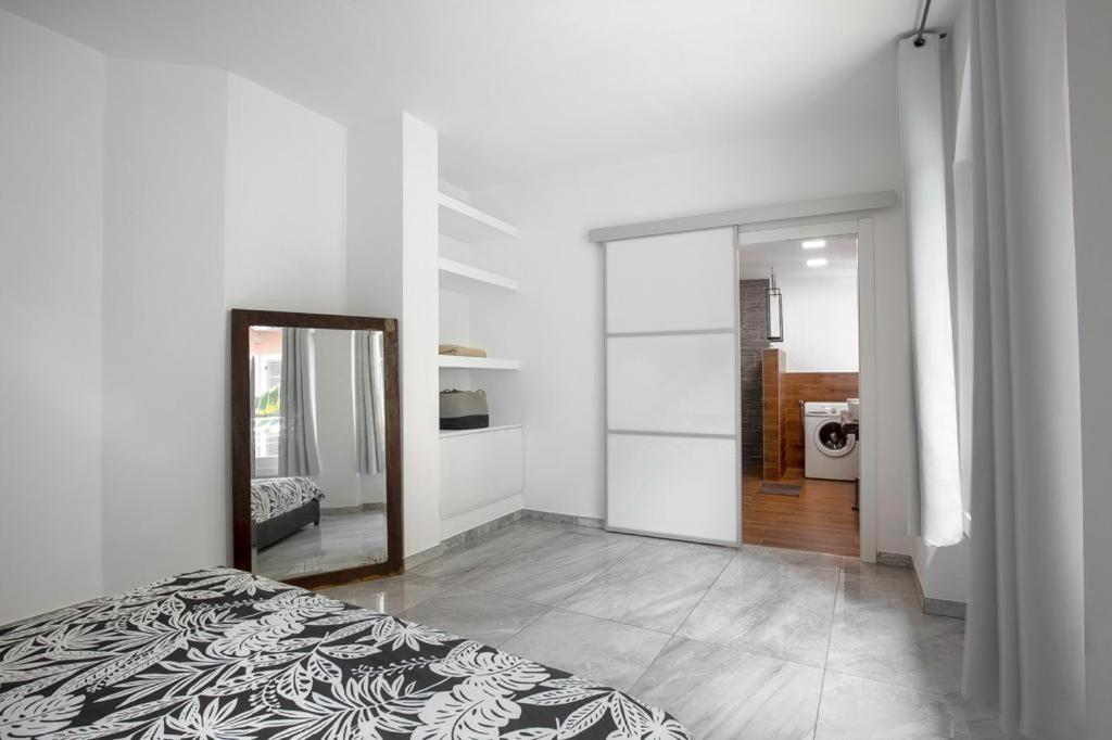 Two-Bedroom Apartment photo 2