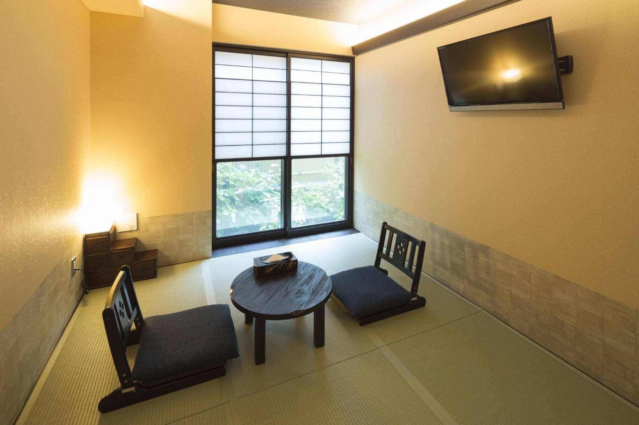 Standard Japanese-Style Room with Garden View photo 3