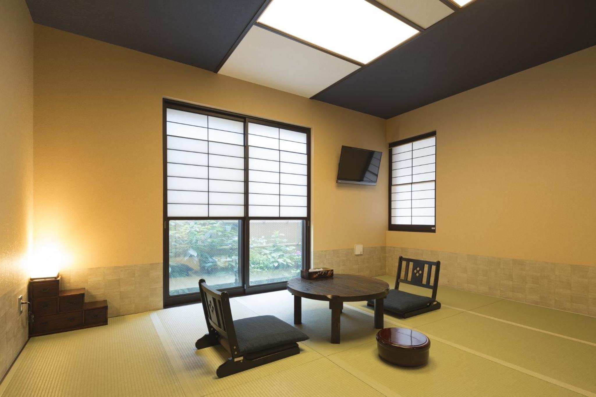 Superior Japanese-Style Room with Garden View