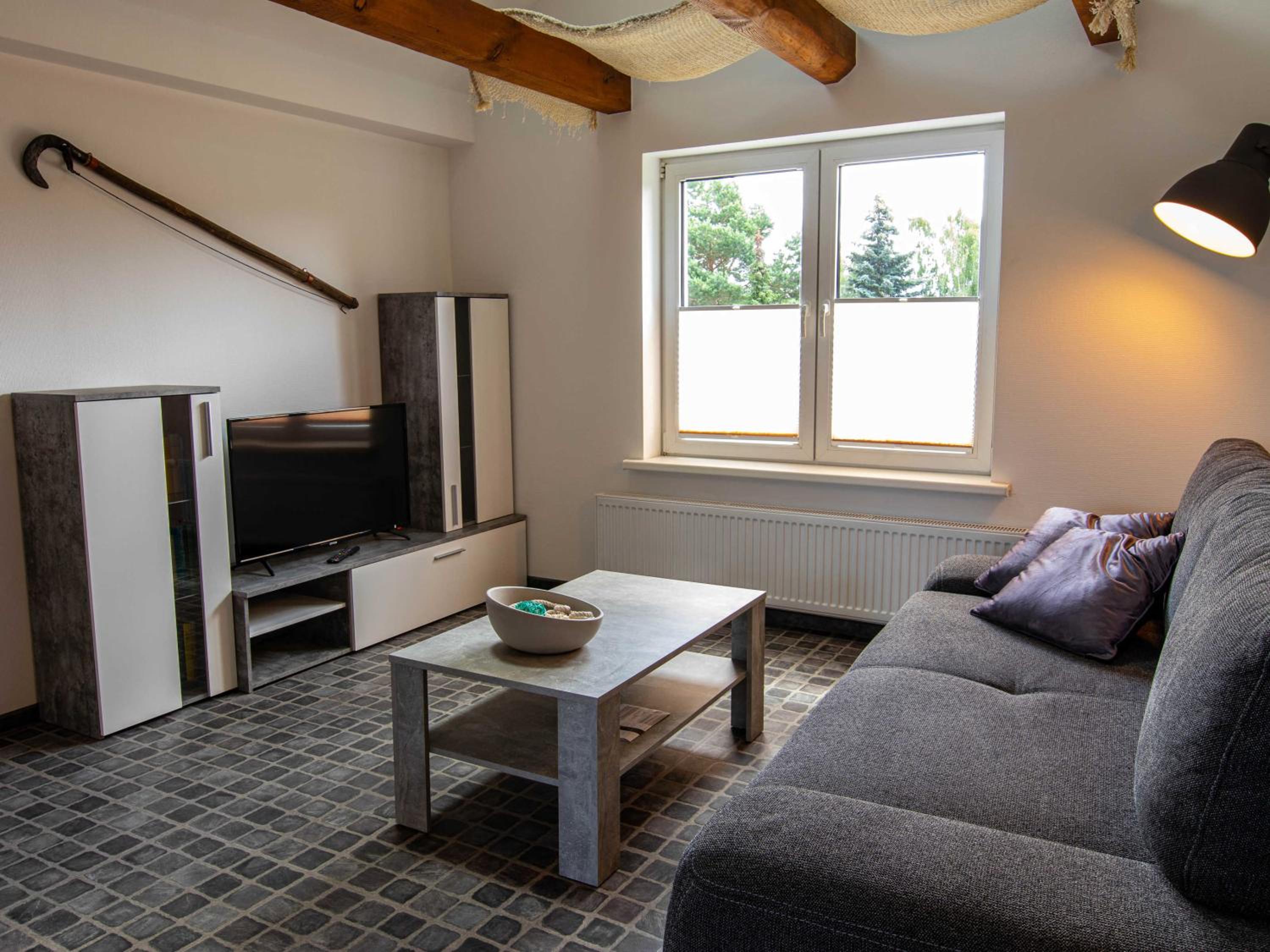 One-Bedroom Apartment with Shower photo 1