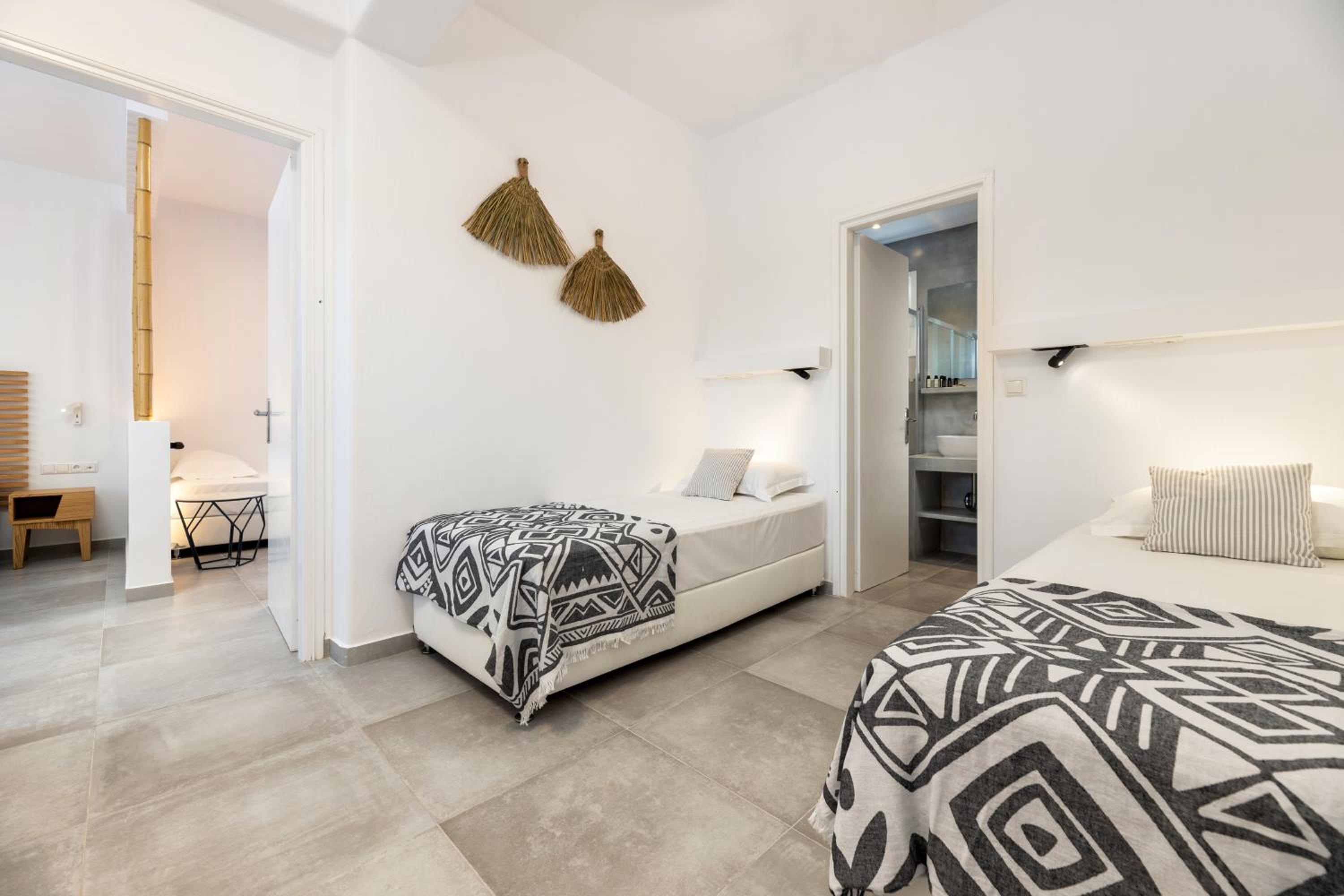 Two-Bedroom Apartment - Photo 14