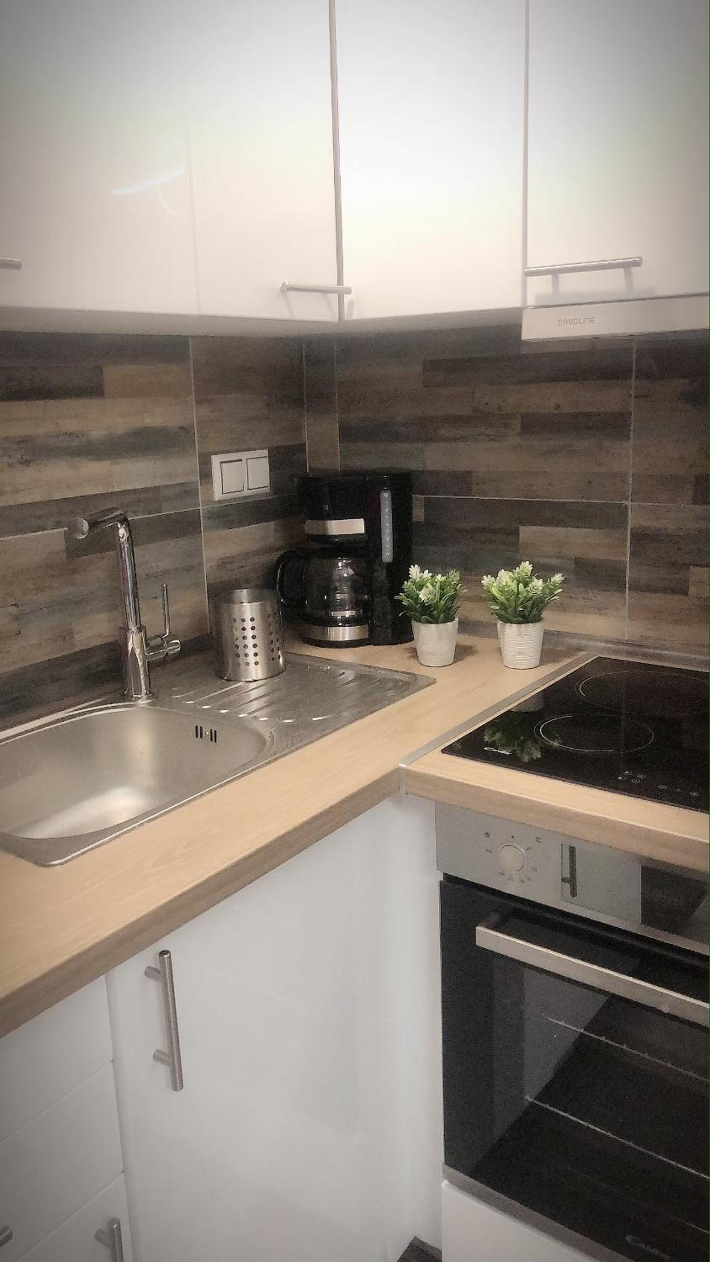 Two-Bedroom House - Photo 11