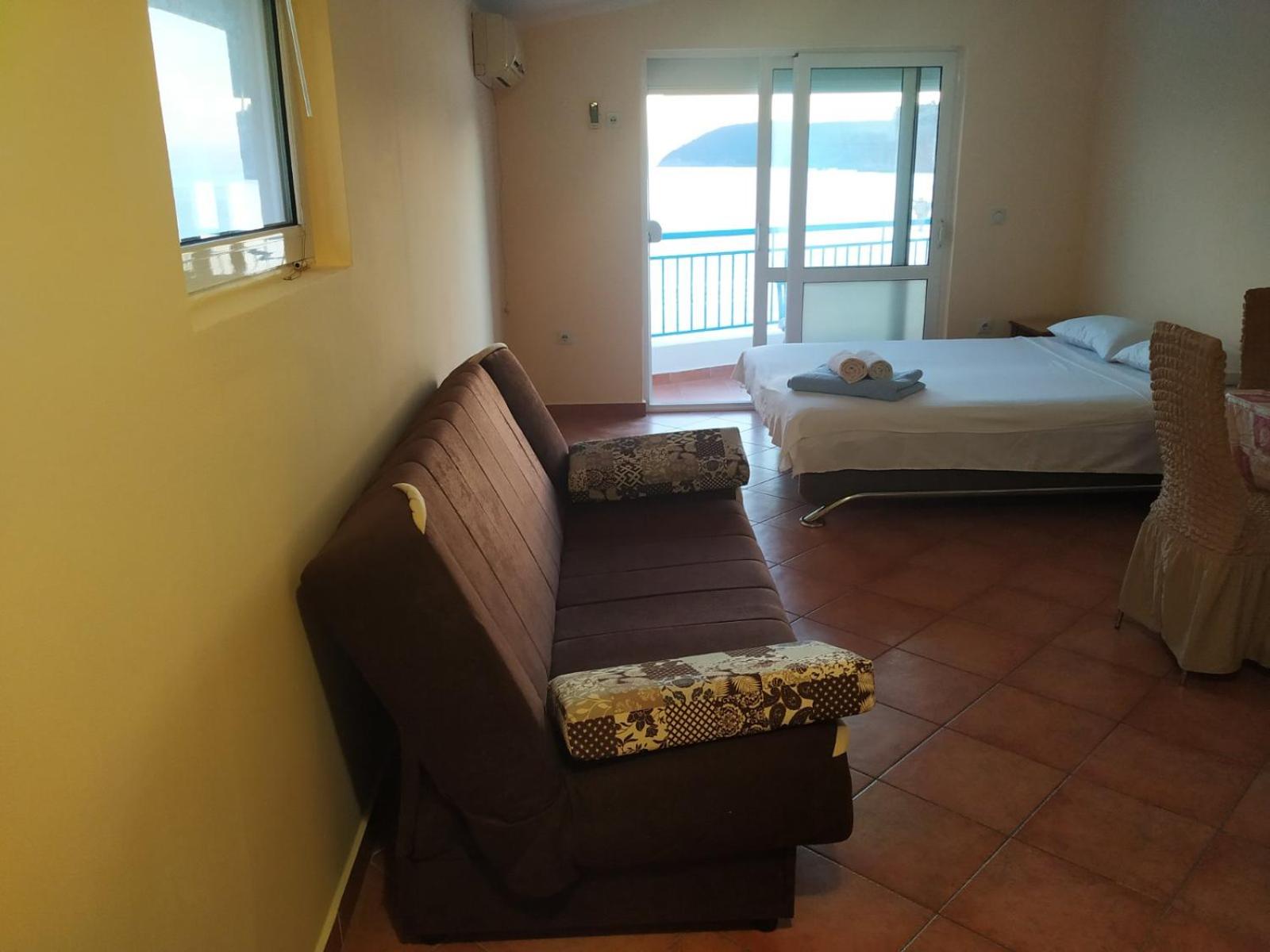 Studio with Sea View photo 2