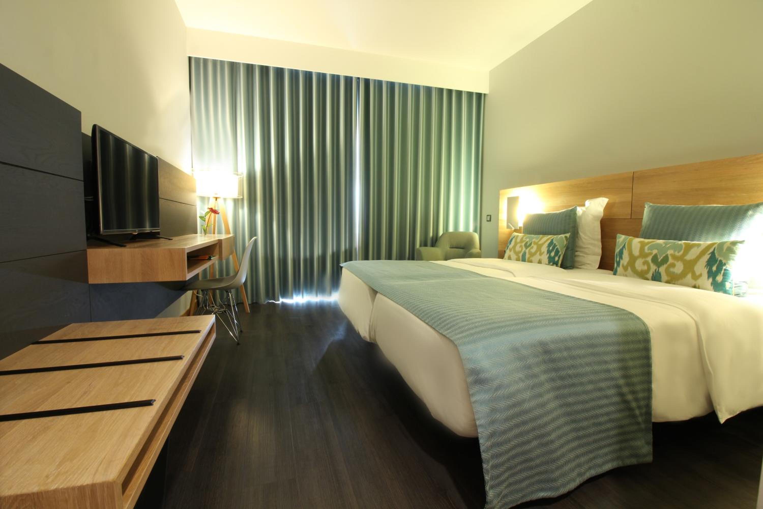 Standard Double or Twin Room - Photo 1