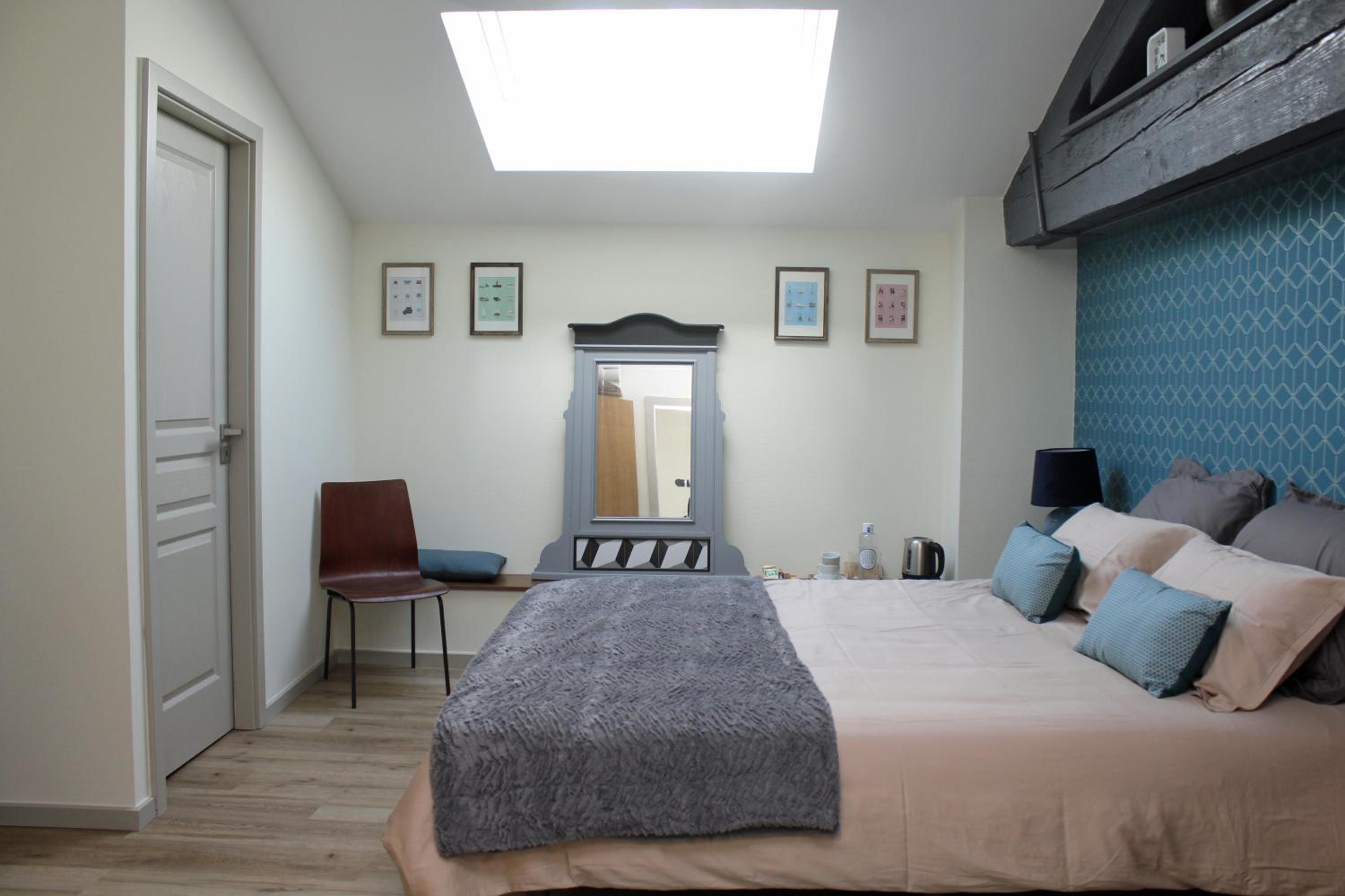 Superior Double Room - Photo 2