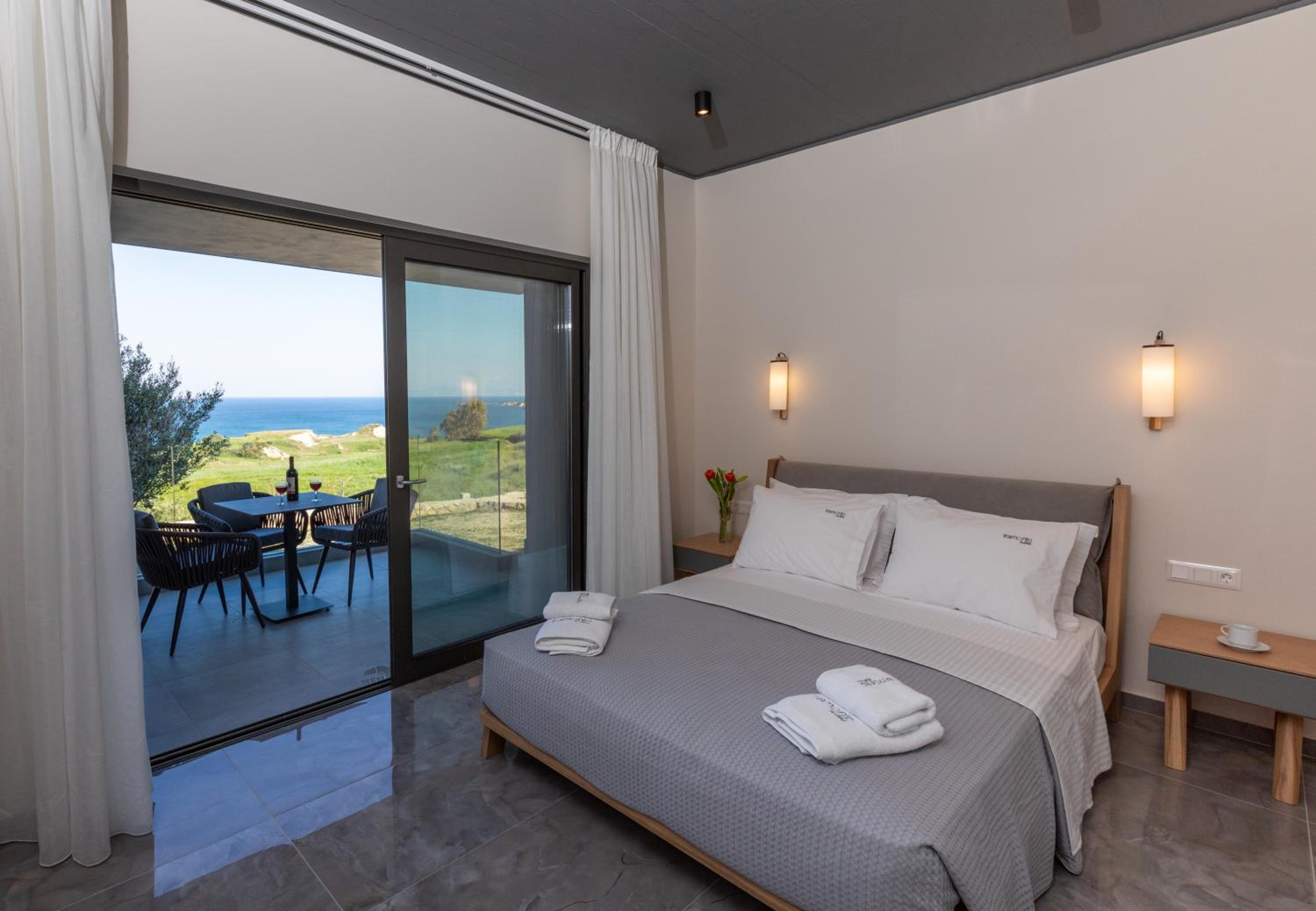 Superior Triple Room with Sea View photo 1