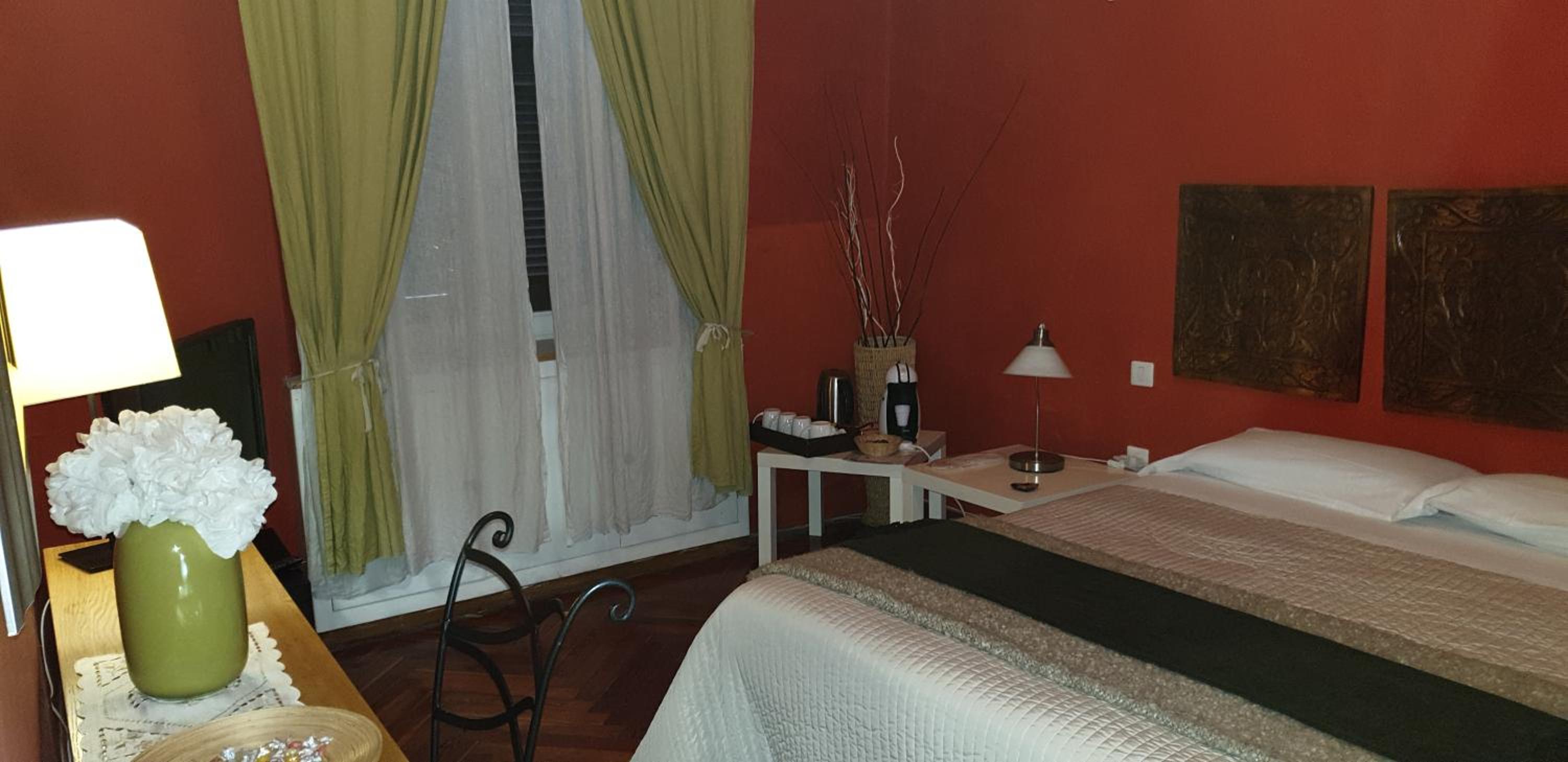 Quadruple Room - Photo 8