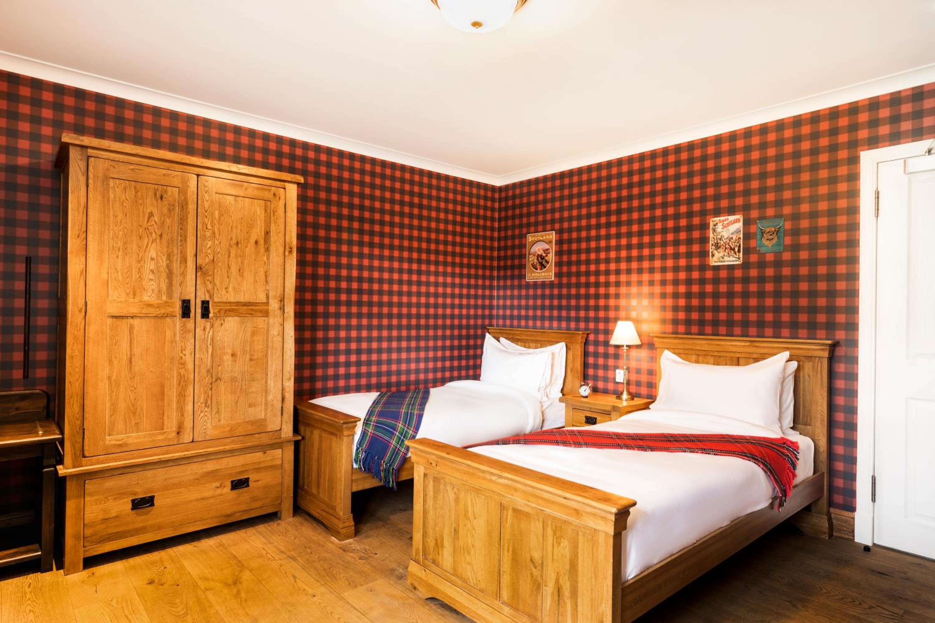 Deluxe Twin Room - Photo 2