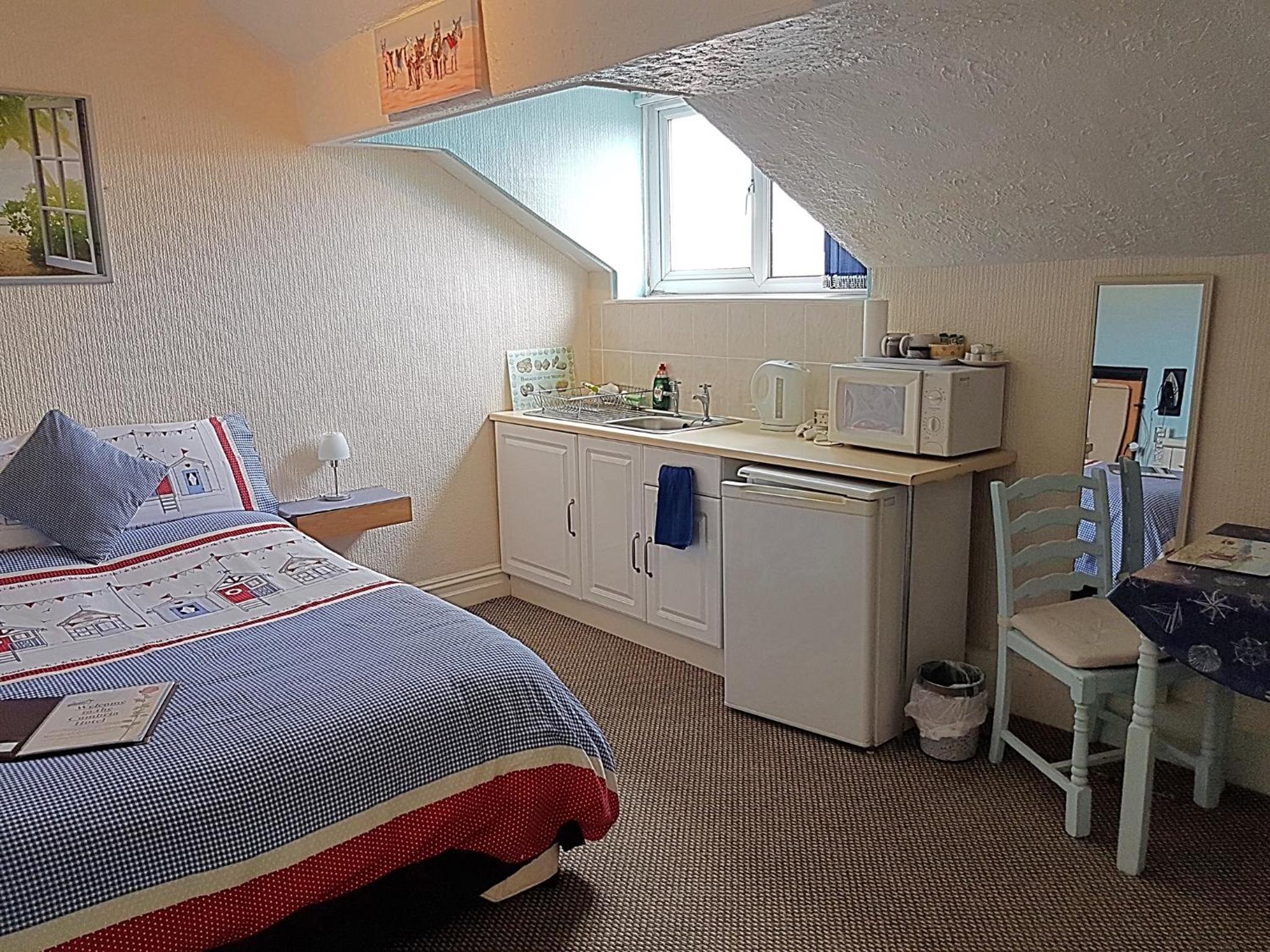 Deluxe Double Room with Bath photo 3