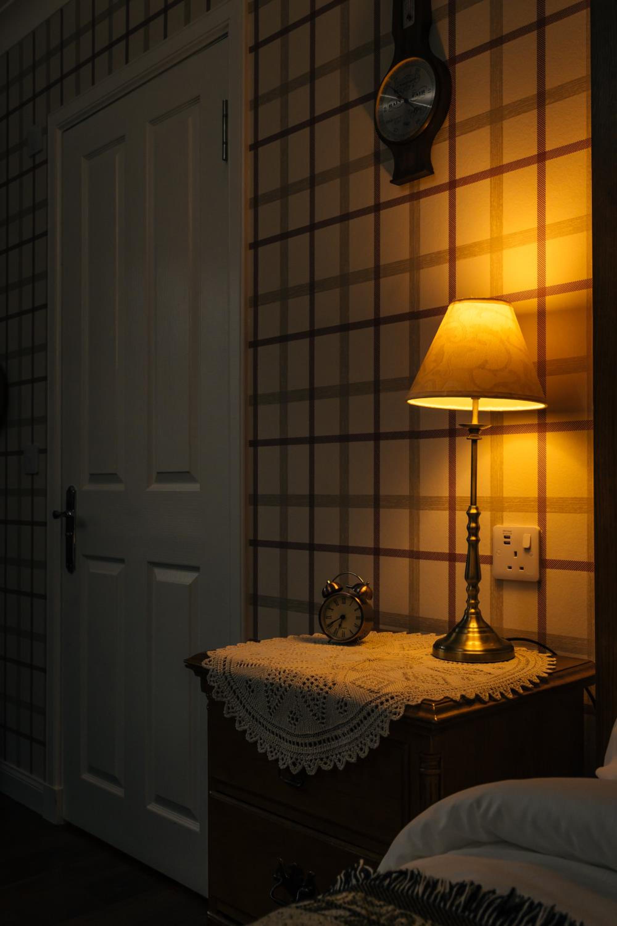 Jr. Highland Suite - Photo 9
