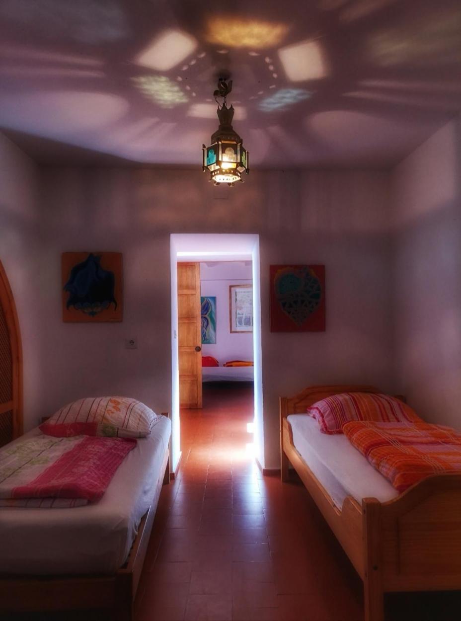 One-Bedroom Apartment - Photo 2