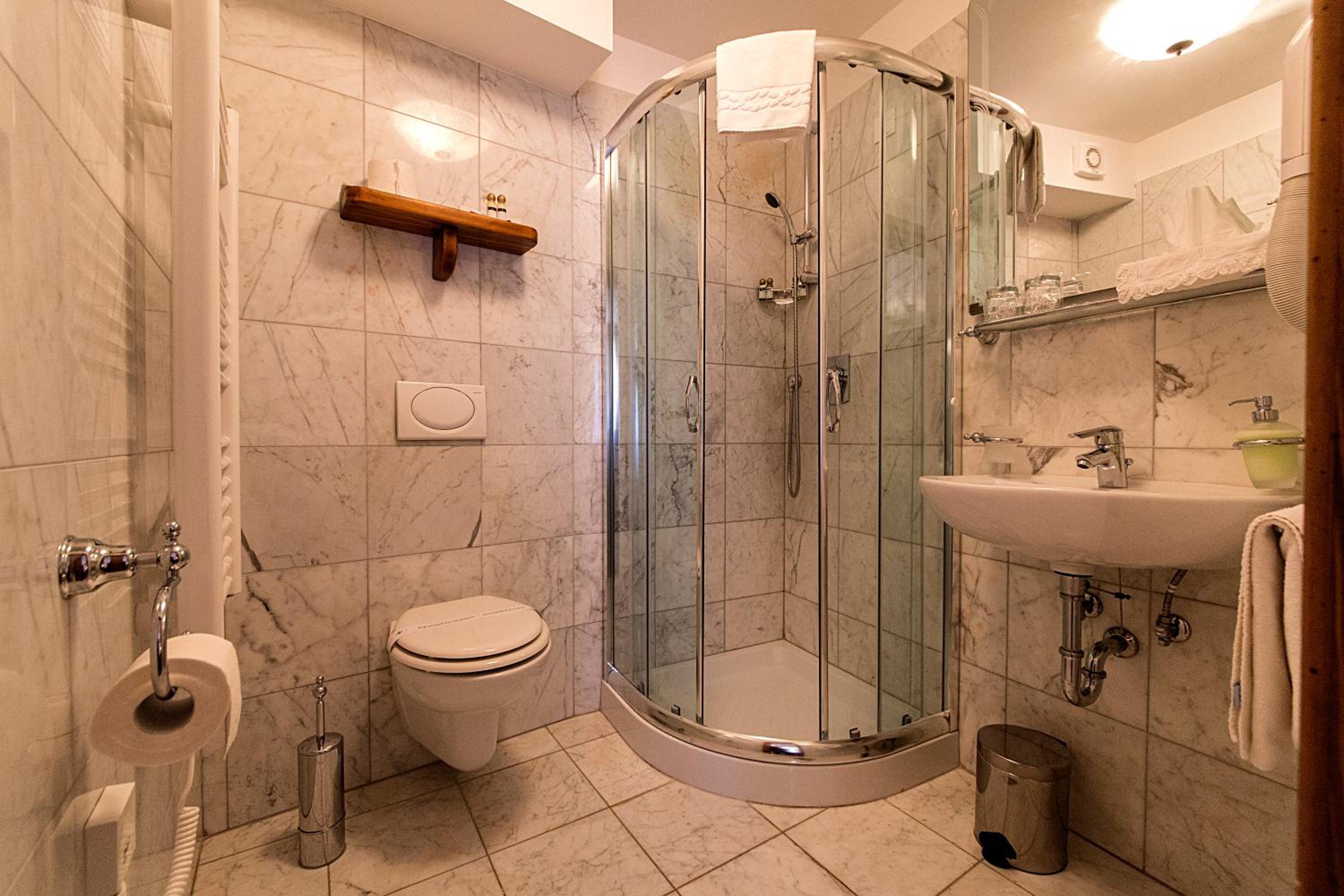 Superior Double Room with Sea View - Photo 5