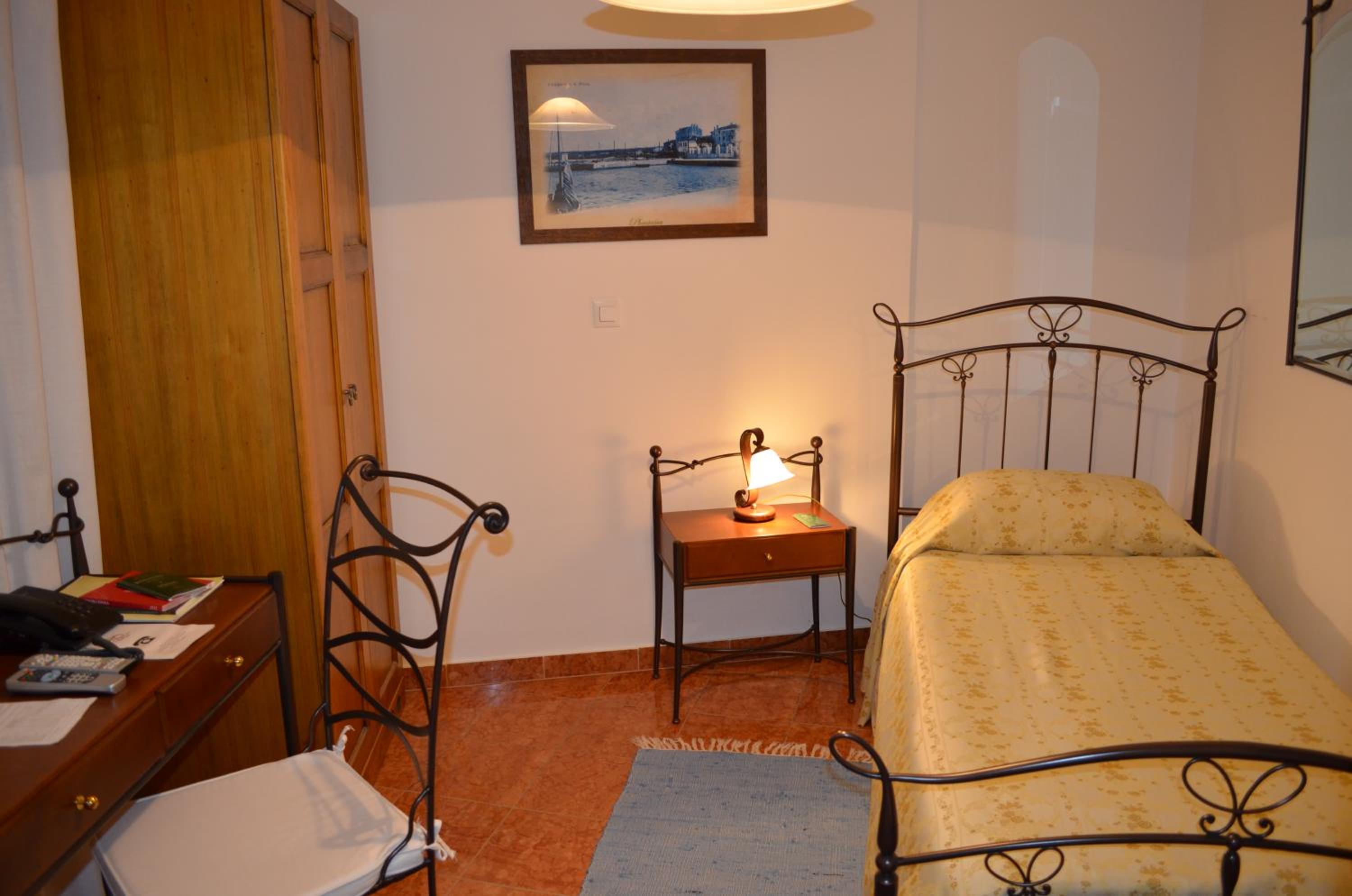 Single Room photo 3