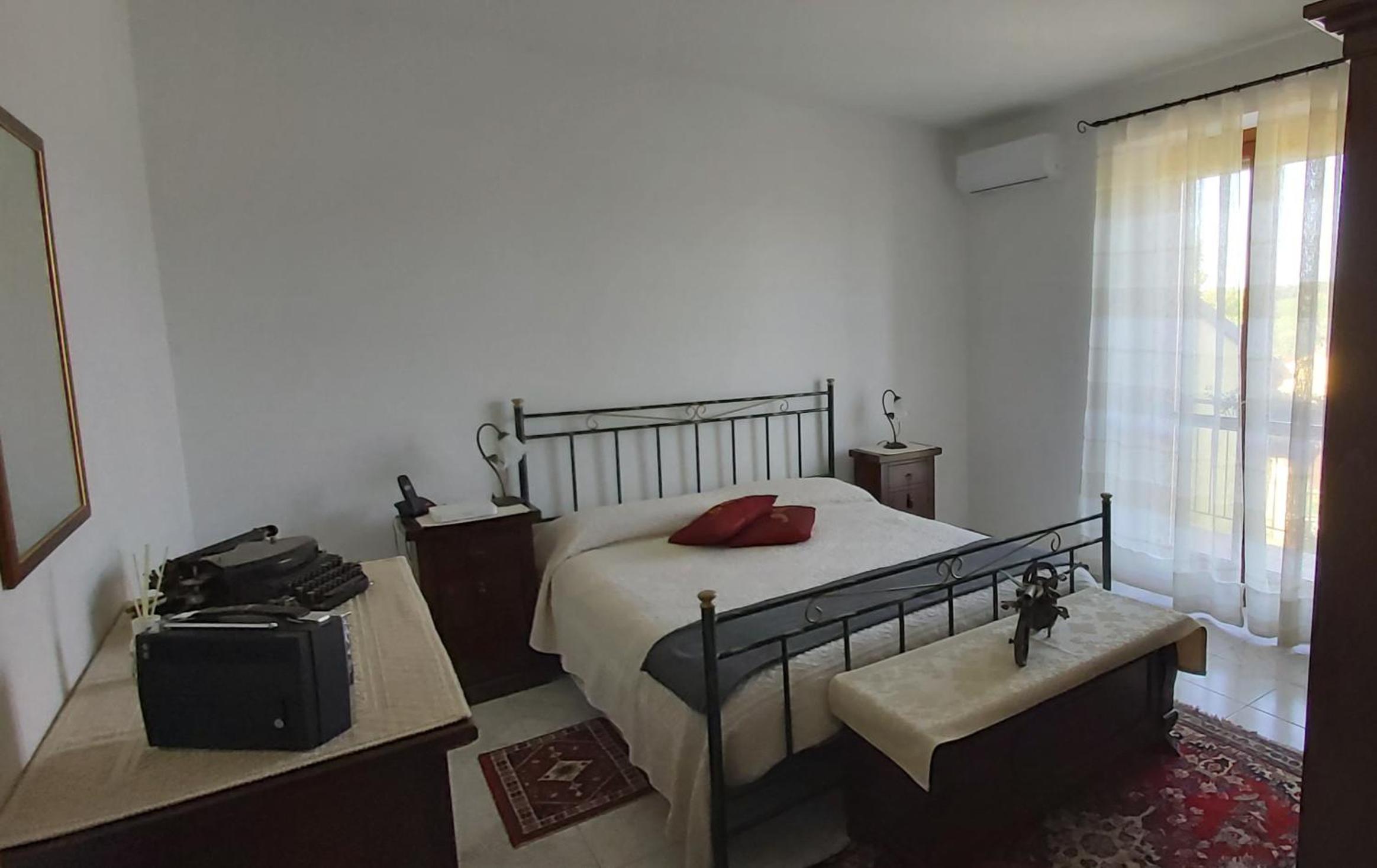 King Room with Balcony photo 1