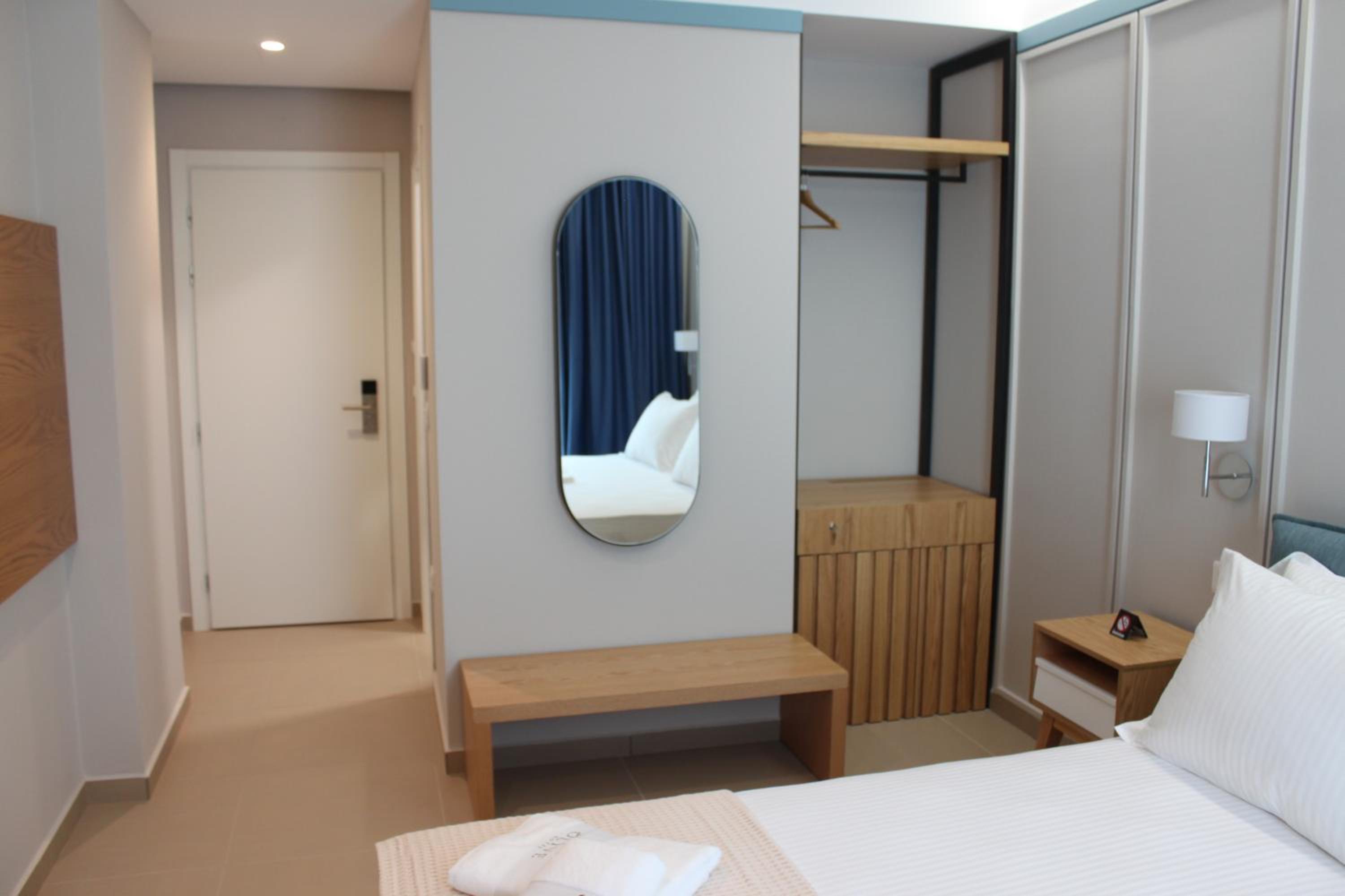 Deluxe Double or Twin Room with Balcony