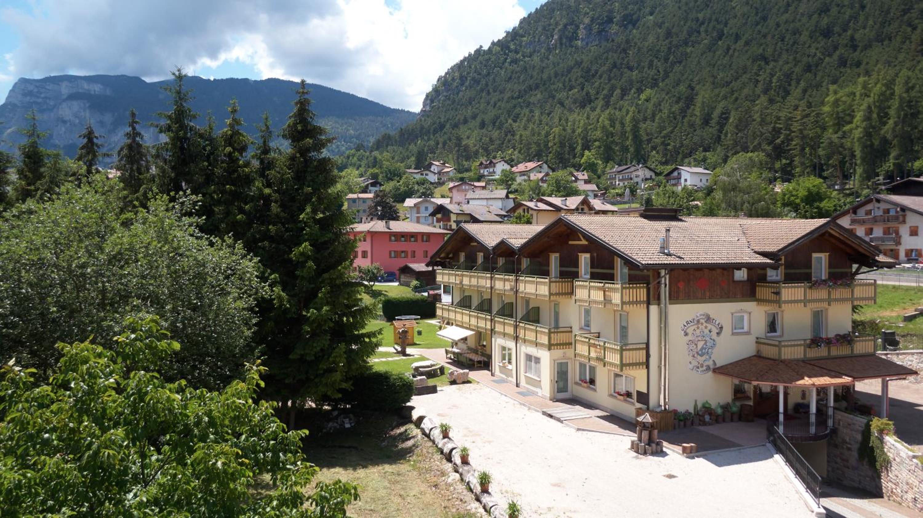 Double or Twin Room with Balcony photo 3