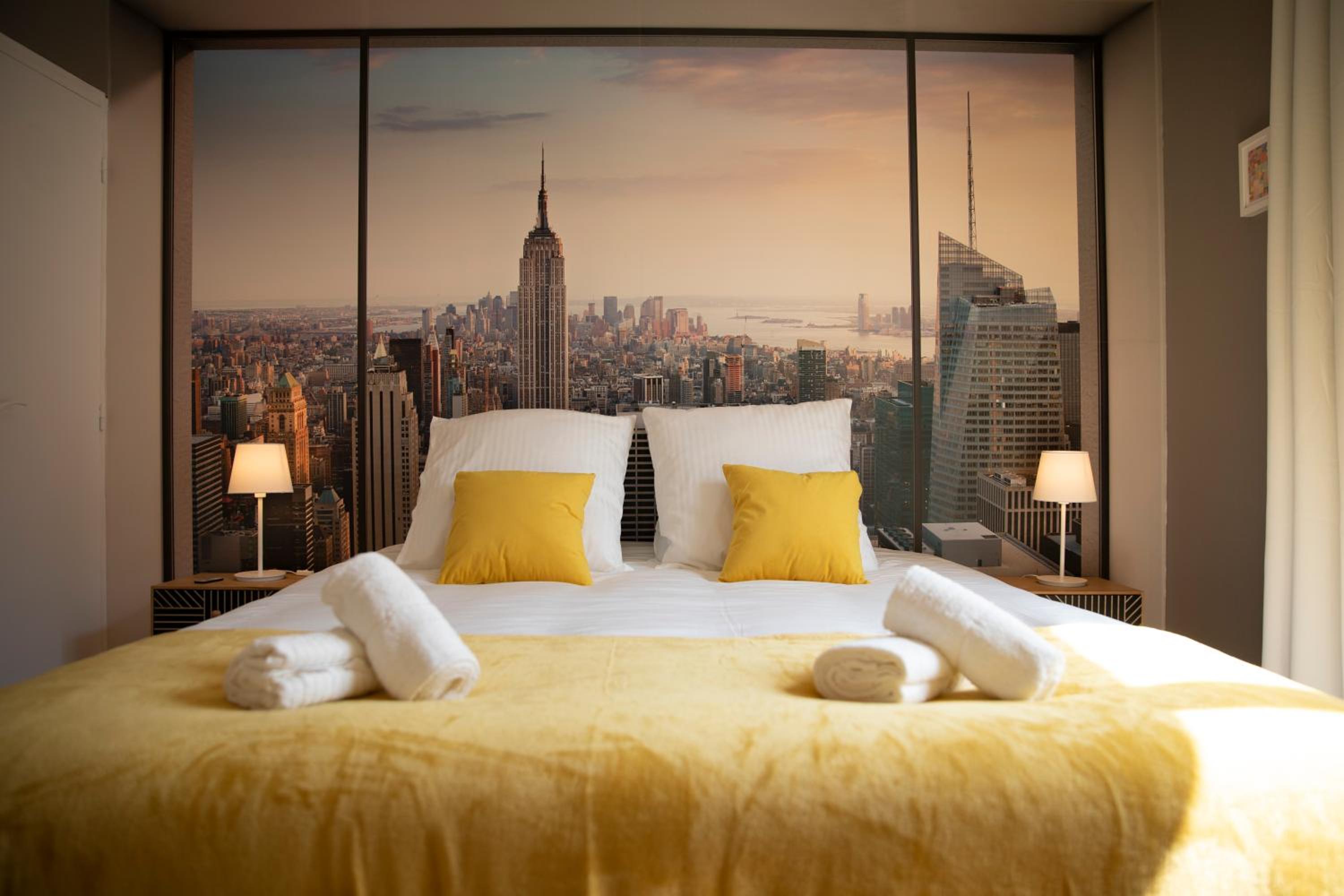 One-Bedroom Apartment - Photo 25