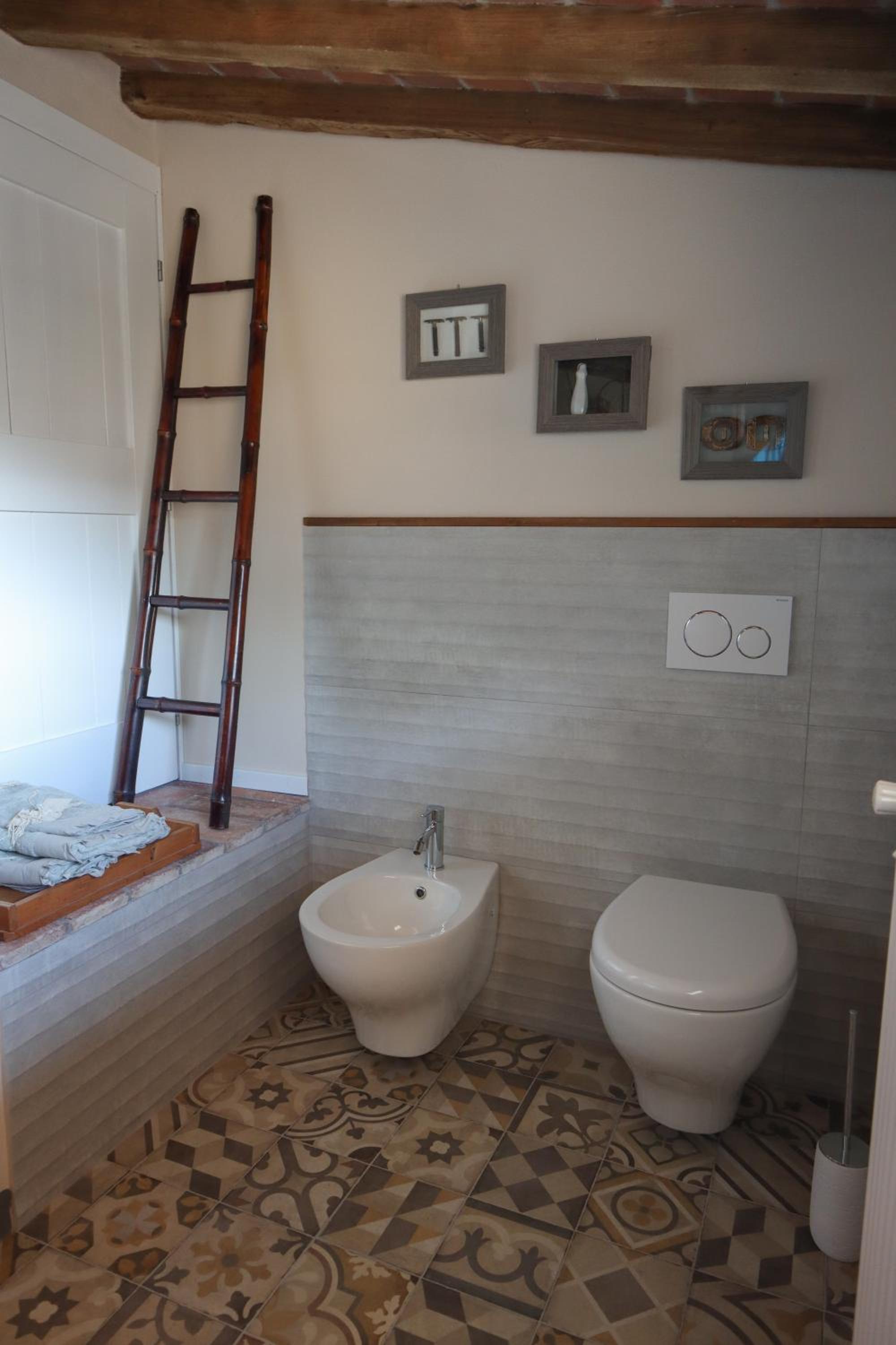 Double Room - Photo 10
