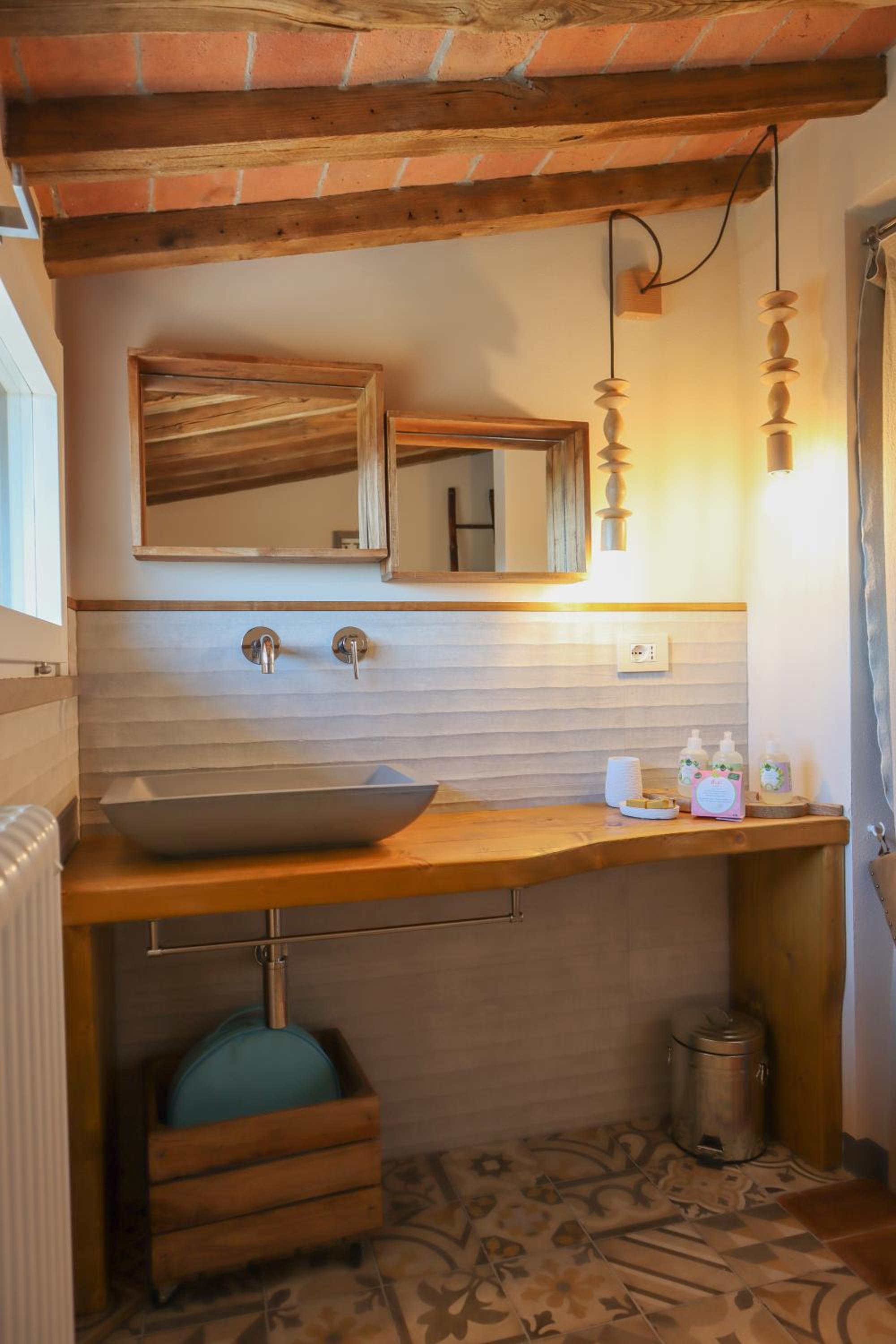 Double Room - Photo 8